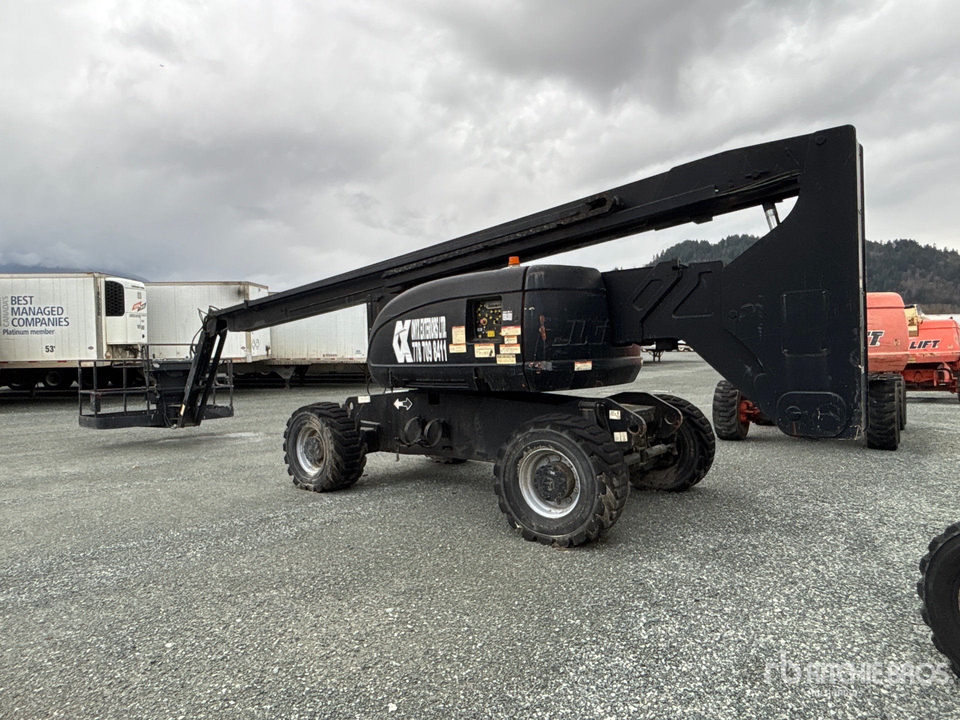 General Appearance with Imagen: esquina trasera izquierda