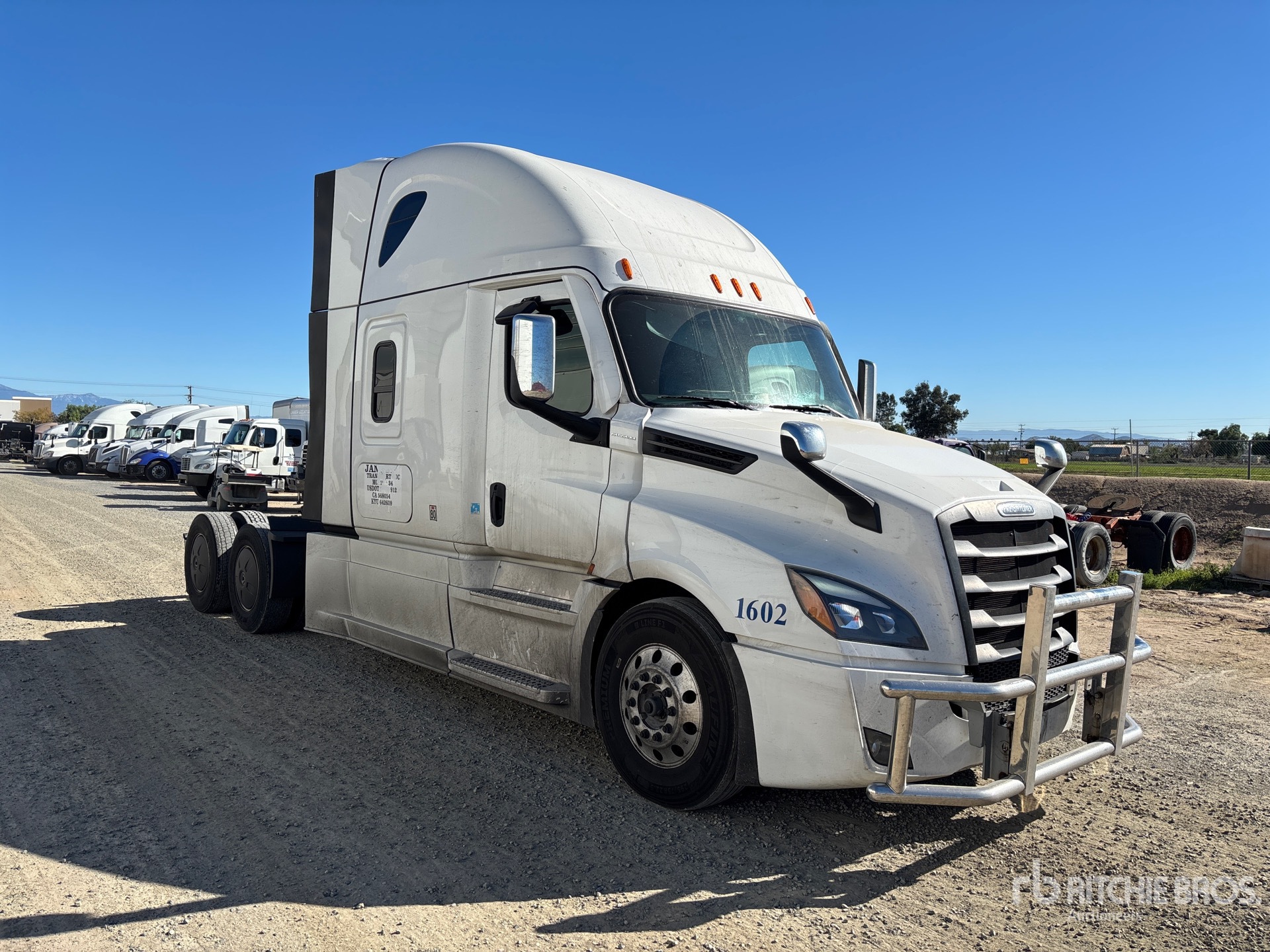 2024 Freightliner CASCADIA 126