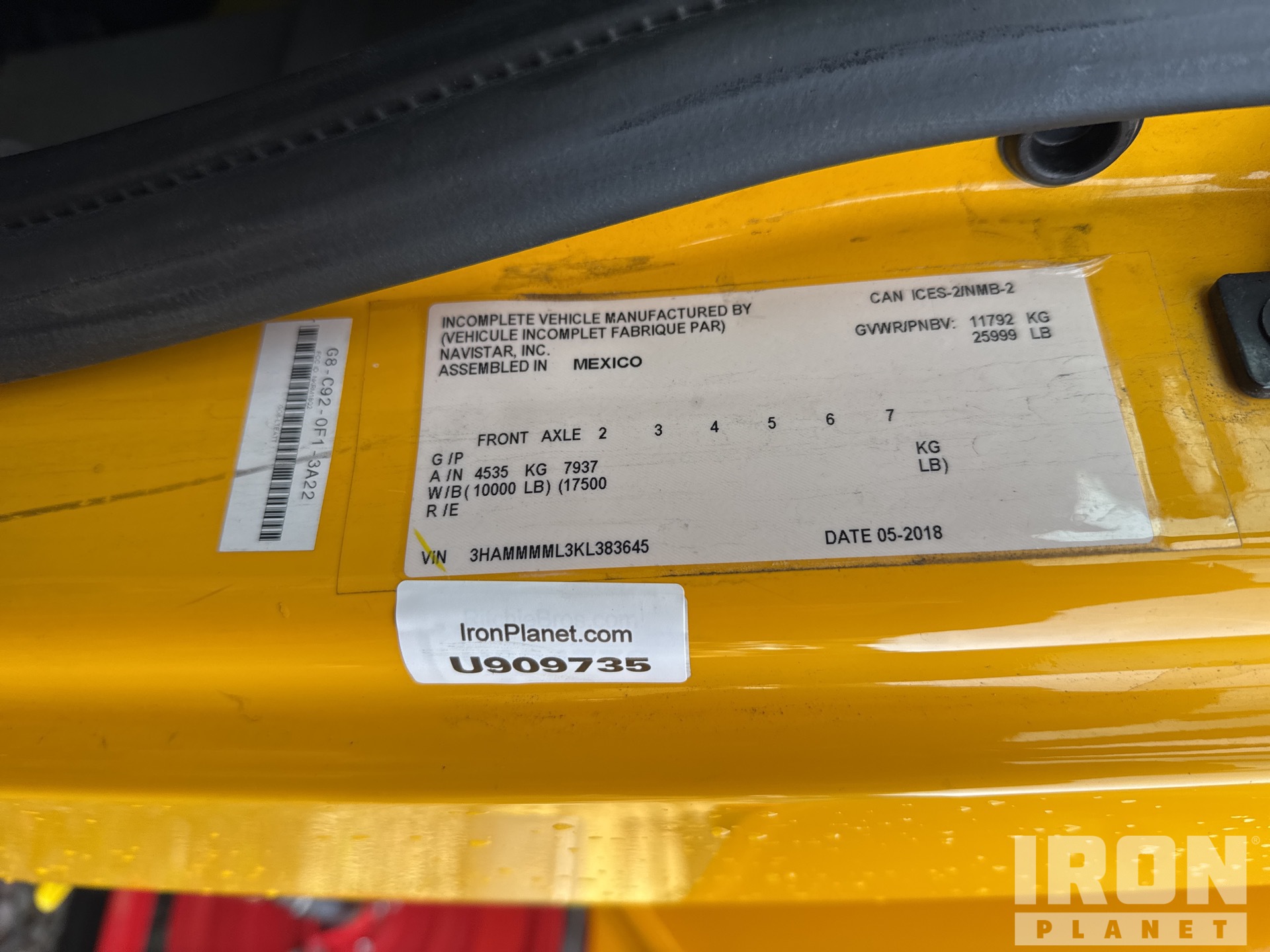 General Appearance with Serial Number / VIN