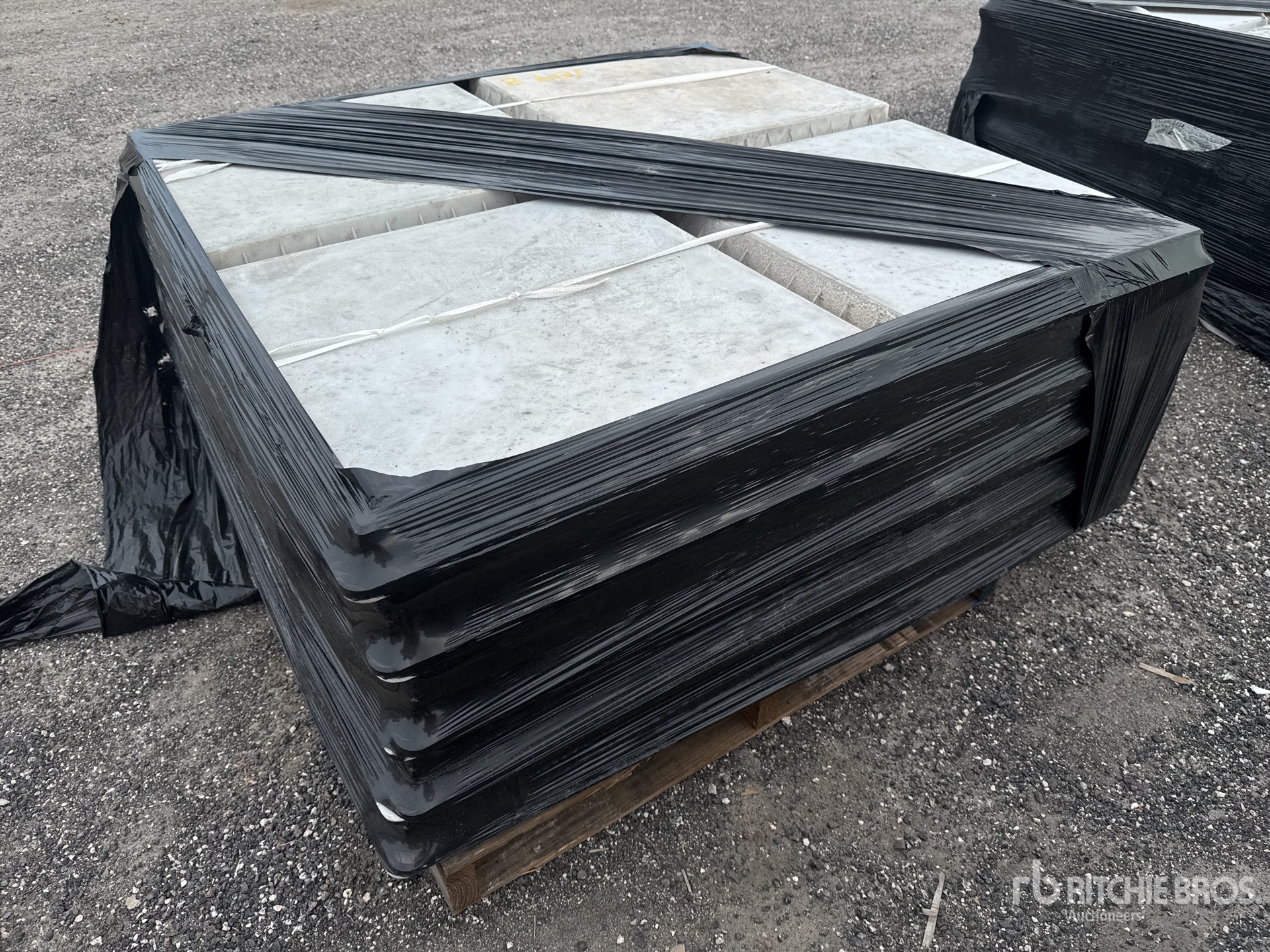 General Appearance with Zdjęcie, lewy dolny róg