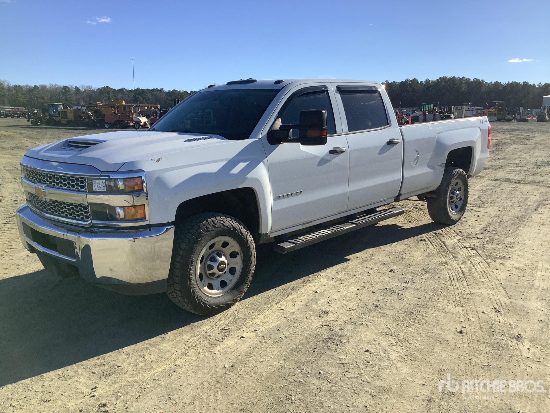 General Appearance with Bild, Ecke vorne links