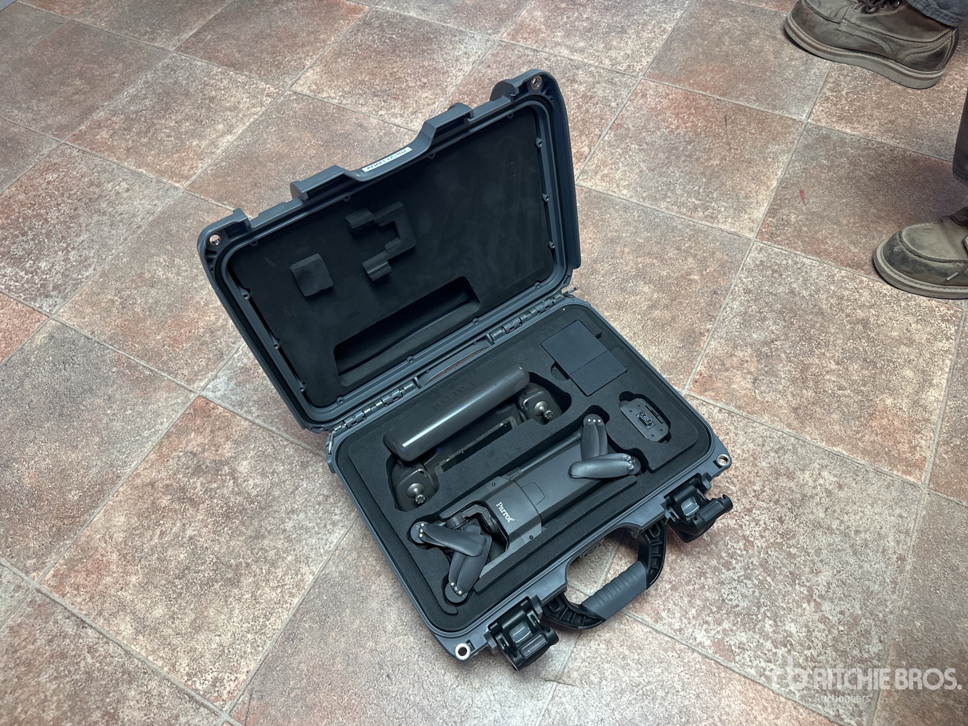 Aspect général with Image, coin avant gauche