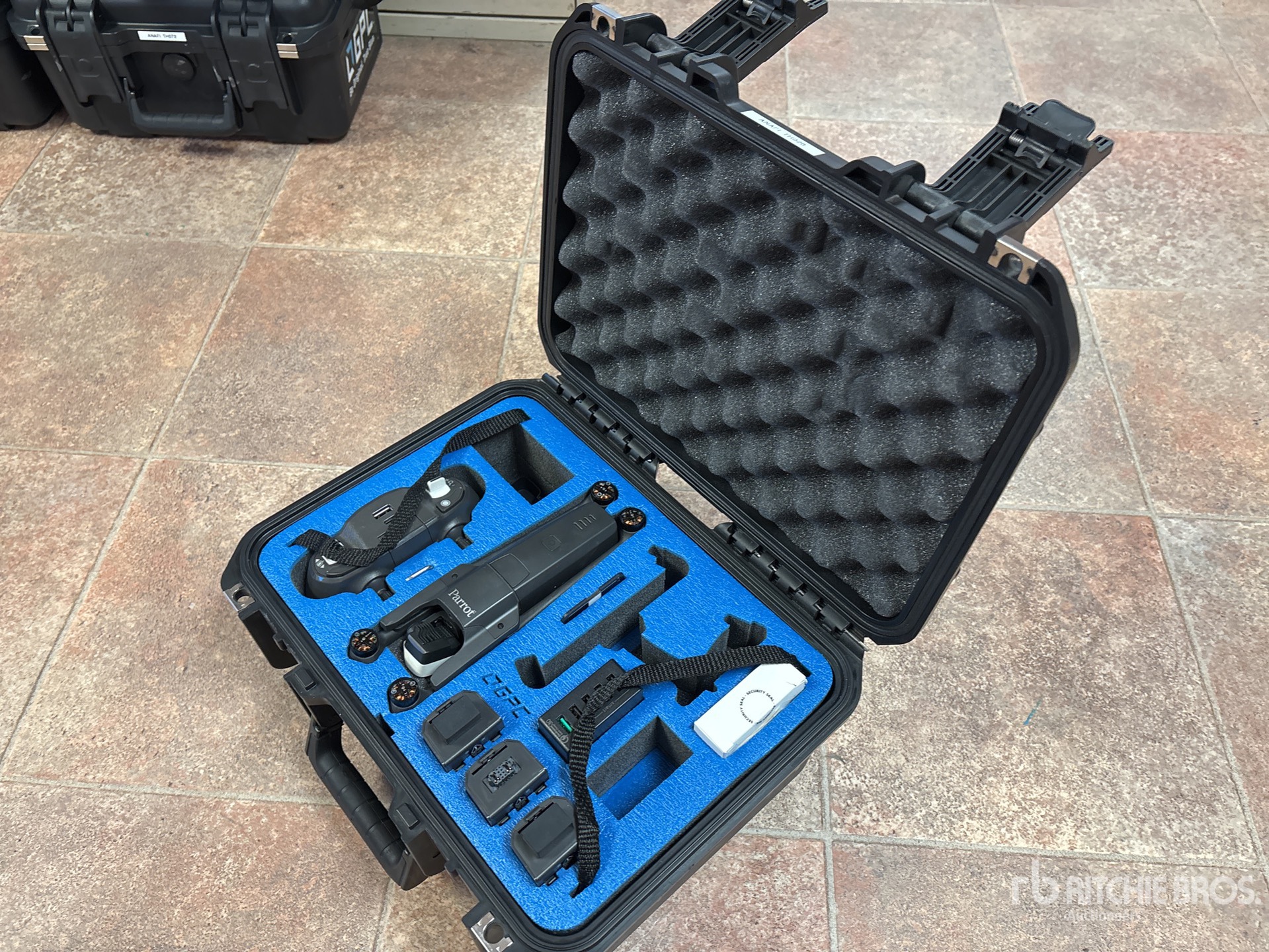 Aspect général with Image, coin avant gauche