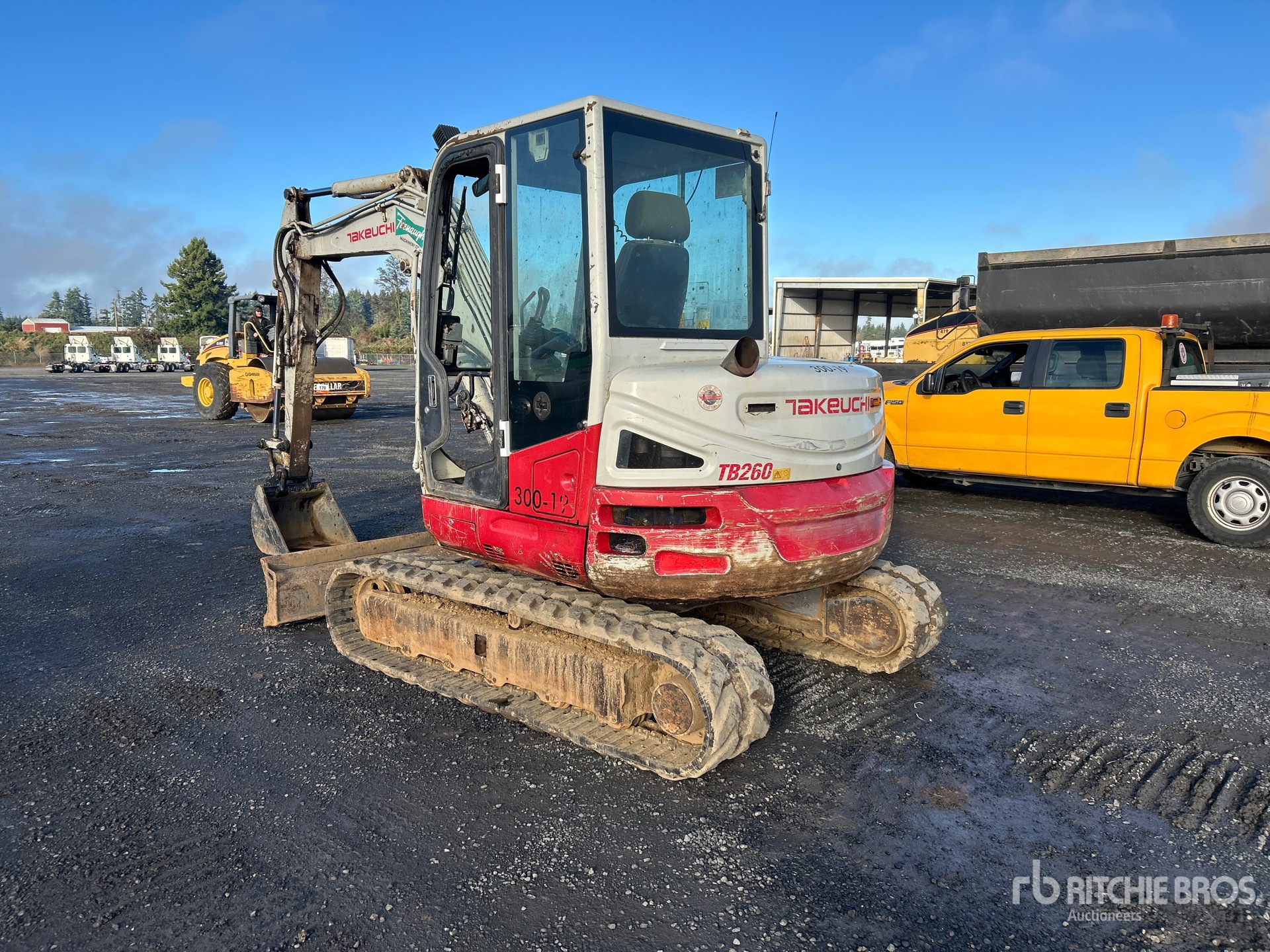 General Appearance with Picture, Left Rear Corner