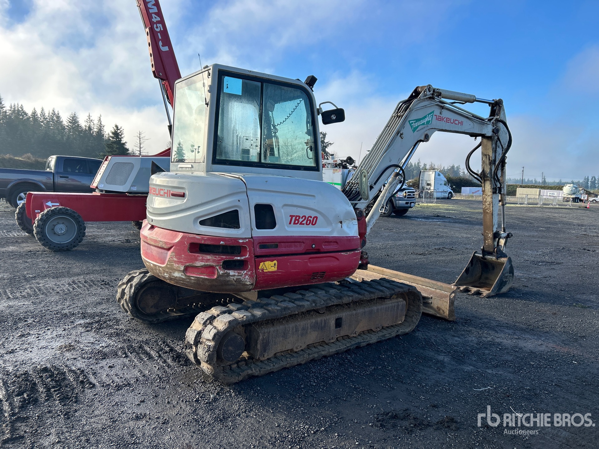 General Appearance with Picture, Right Rear Corner