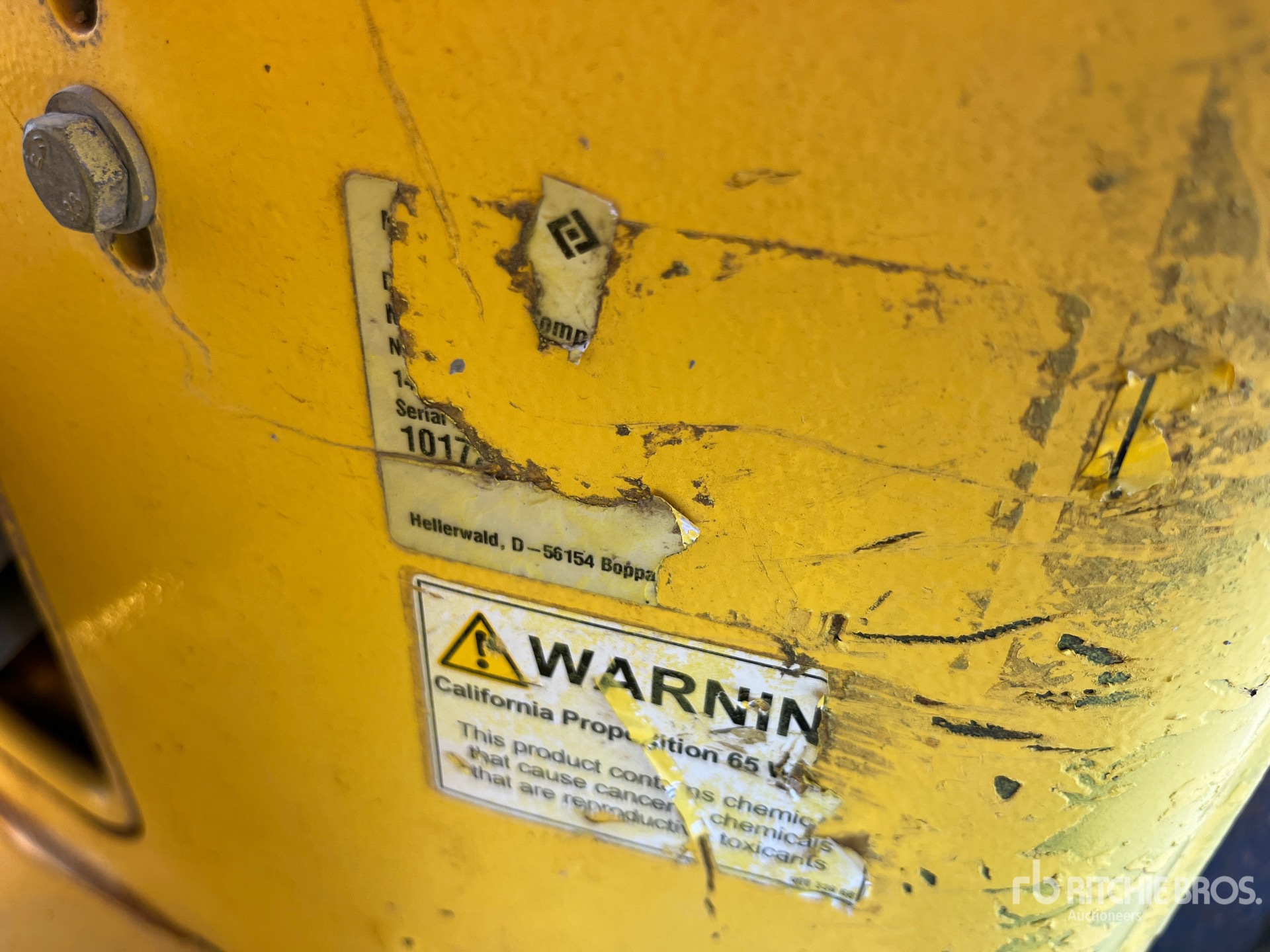 General Appearance with Seriennummer / FIN