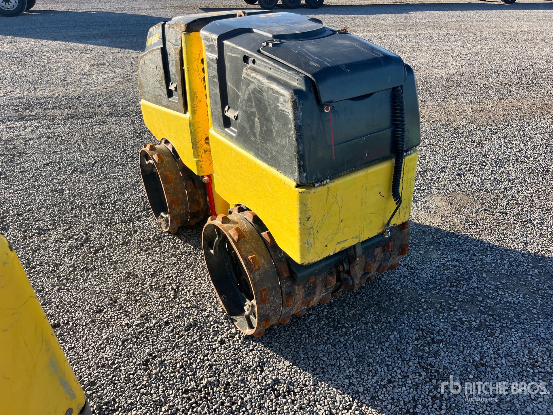 General Appearance with Bild, Ecke hinten links