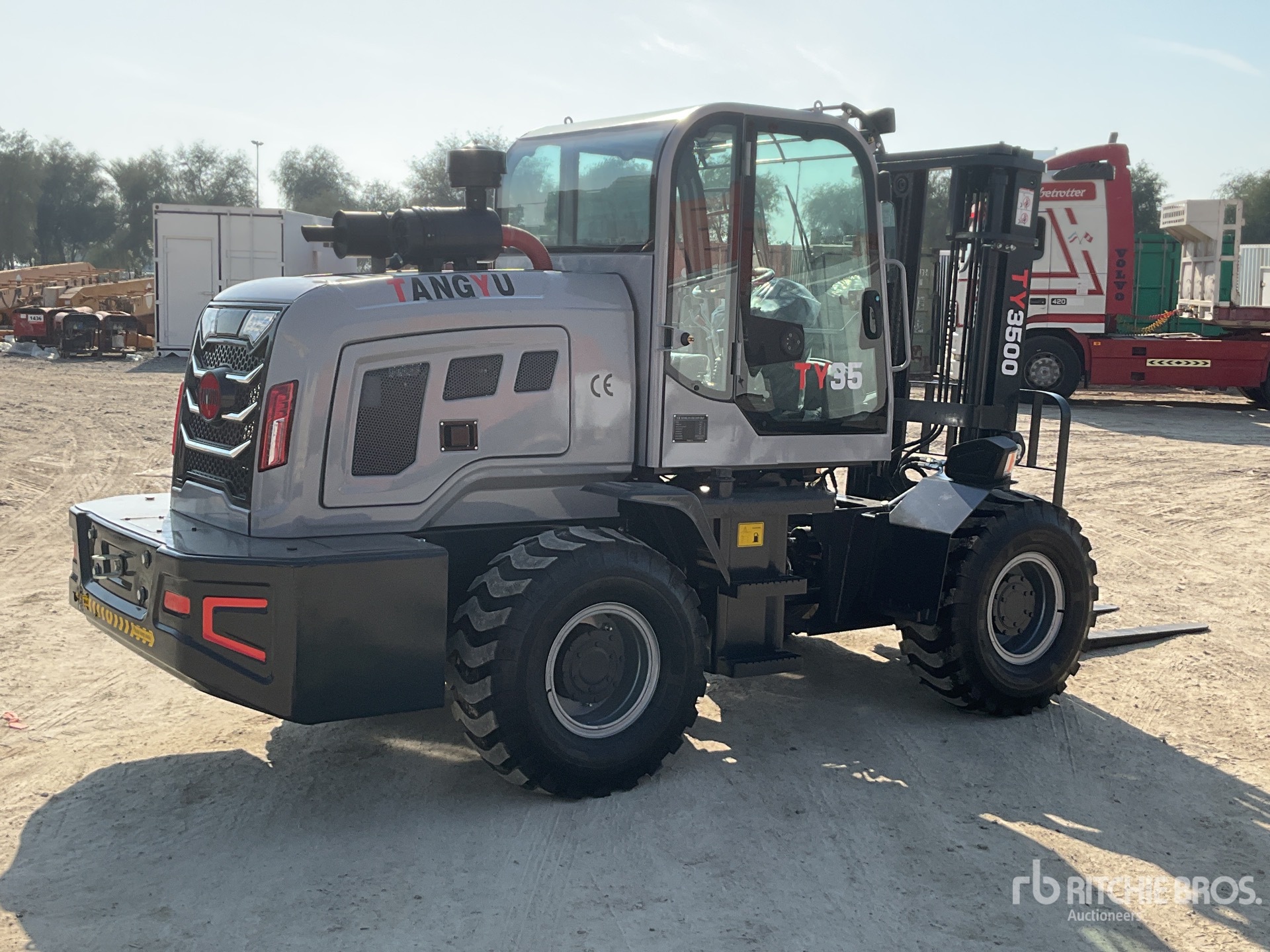 General Appearance with Picture, Right Rear Corner