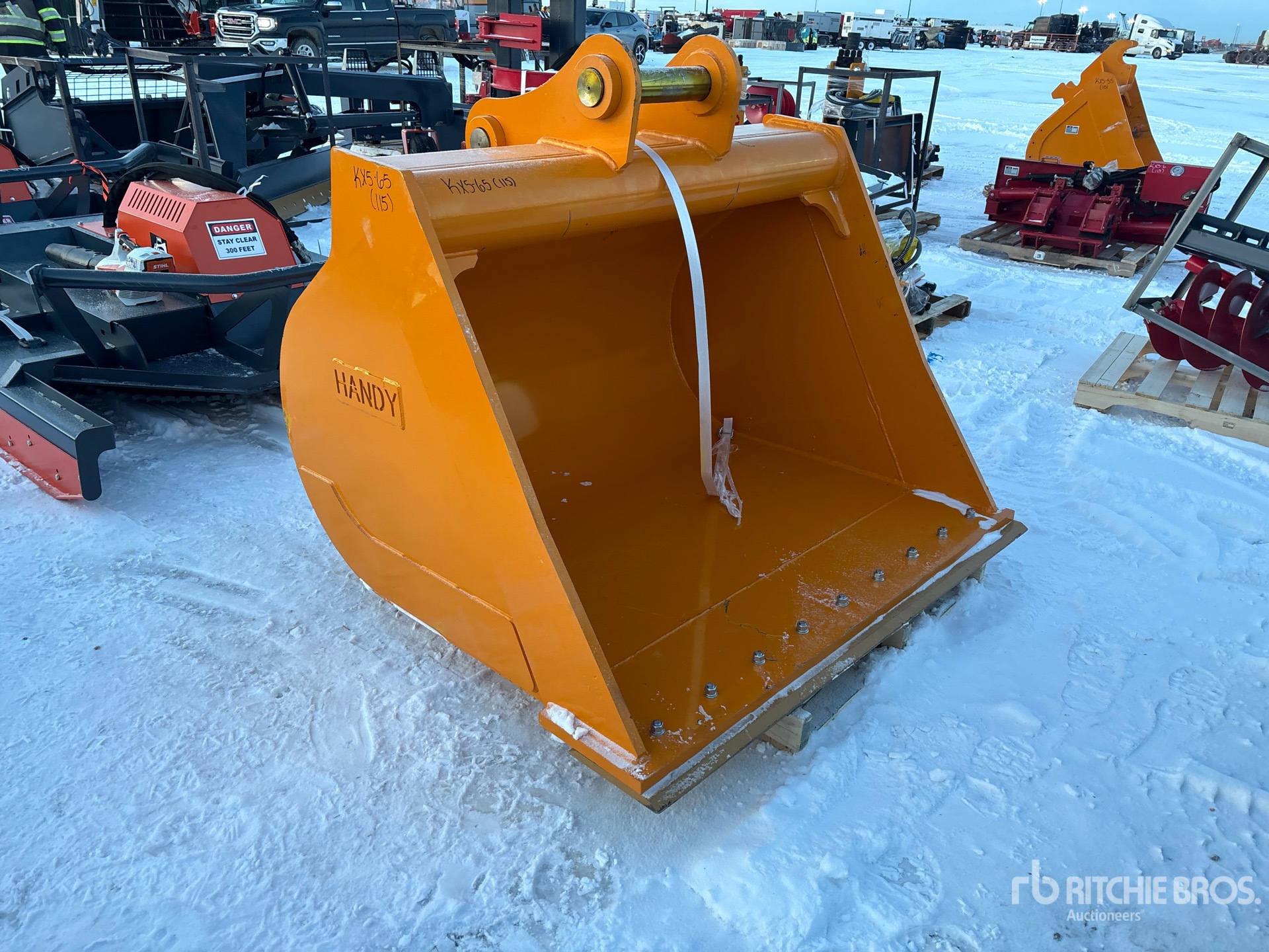 General Appearance with Picture, Right Front Corner