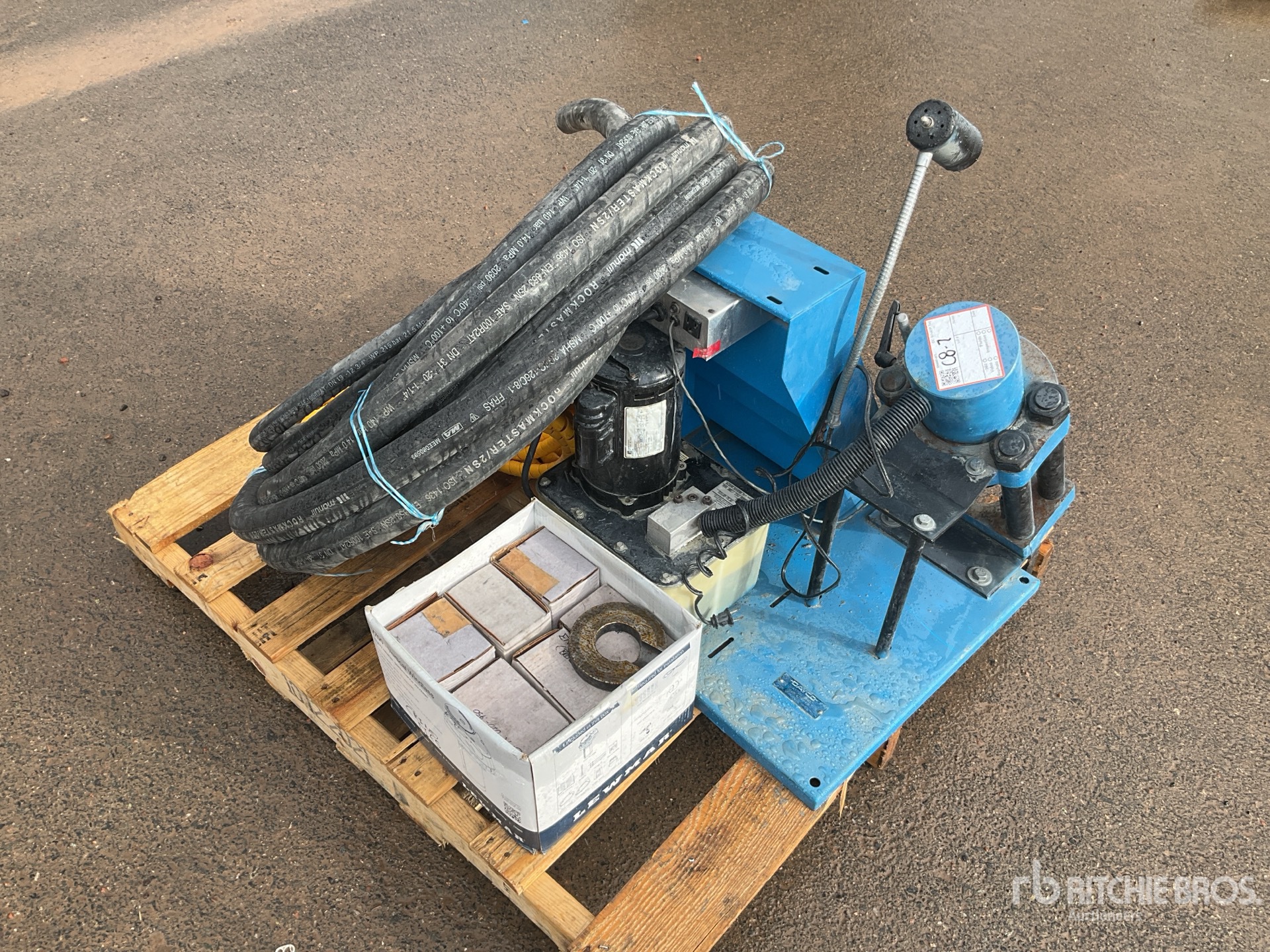 Aspect général with Image, coin avant gauche