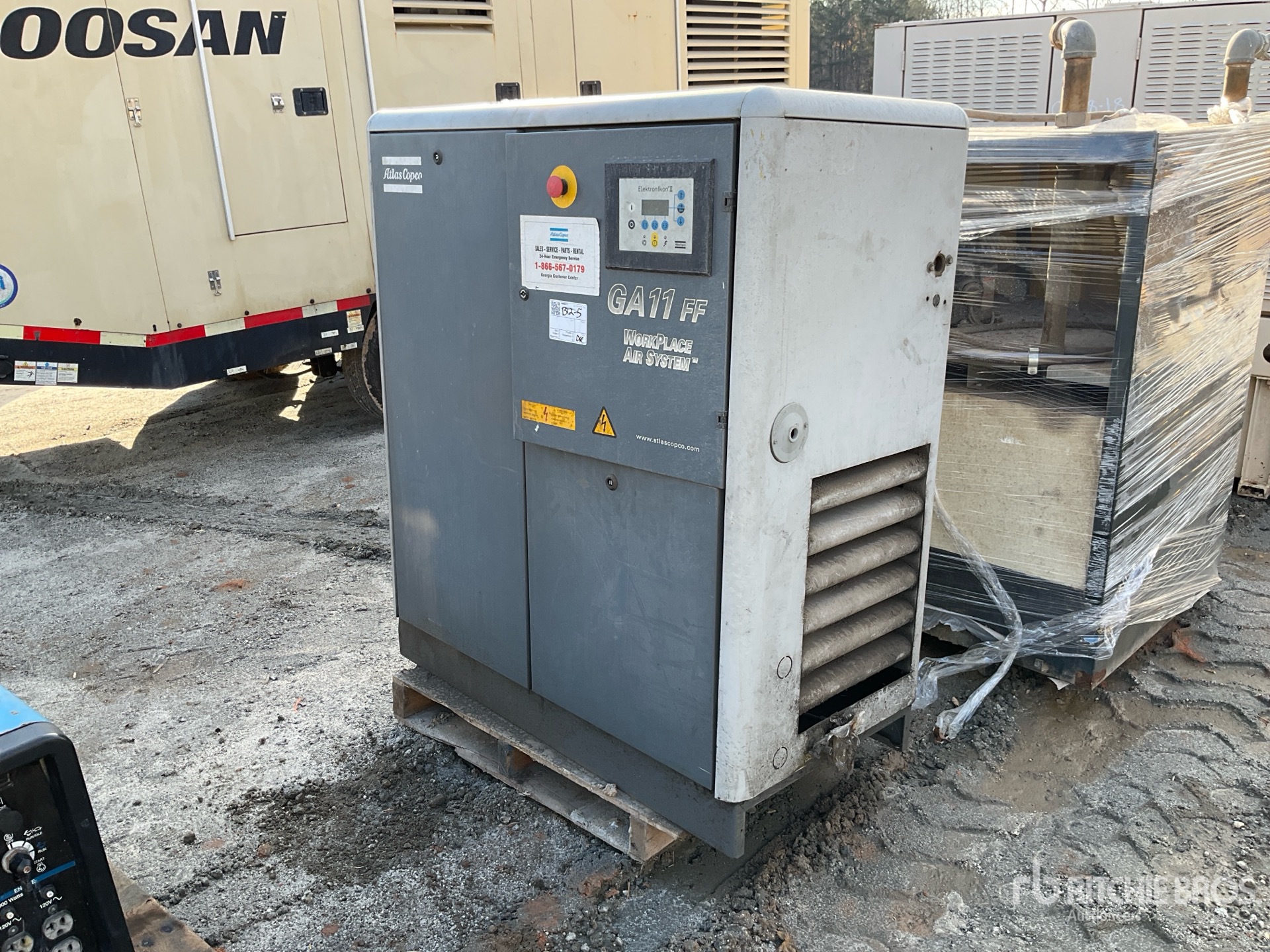 General Appearance with Picture, Left Front Corner