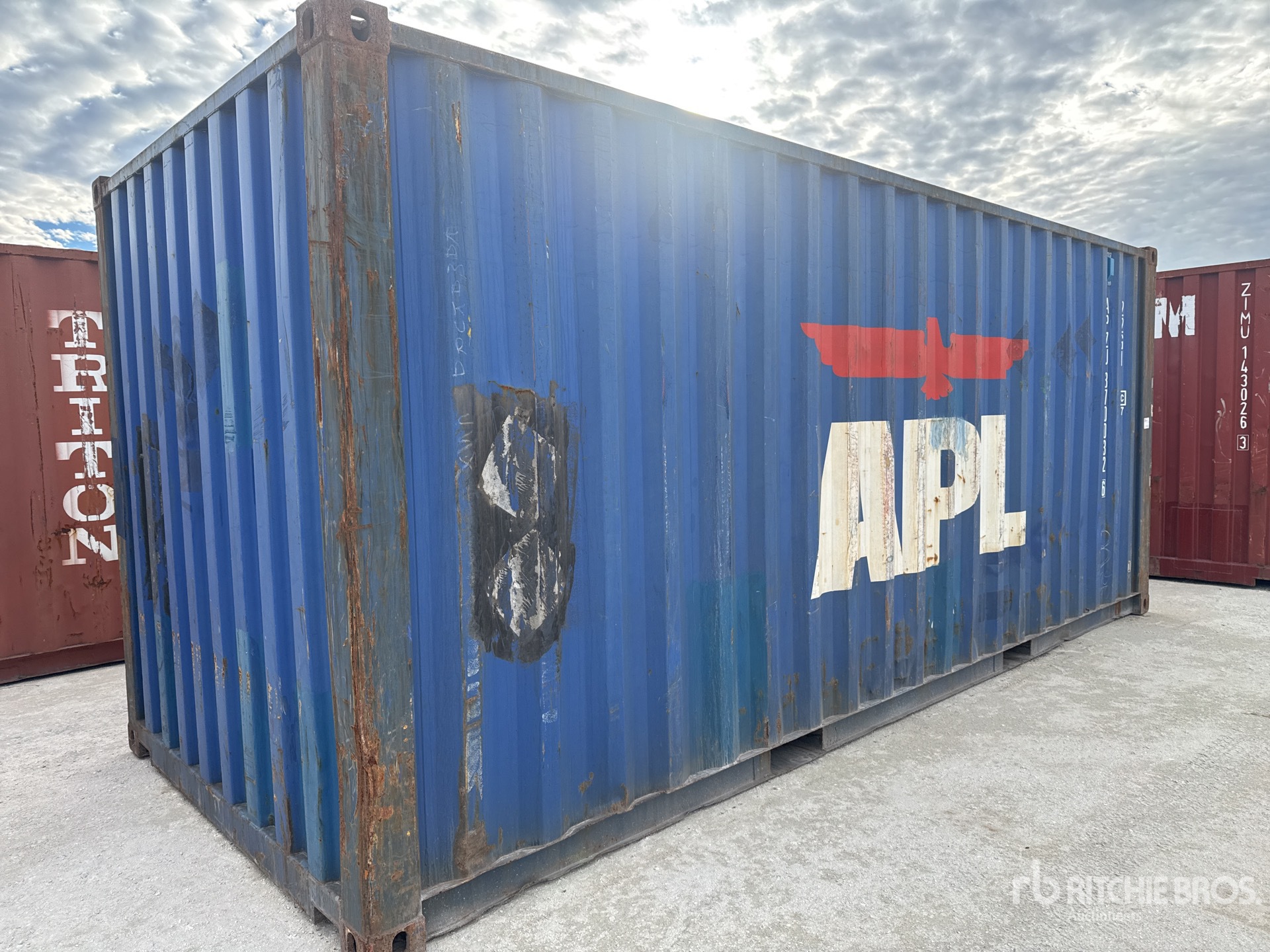 General Appearance with Picture, Right Rear Corner