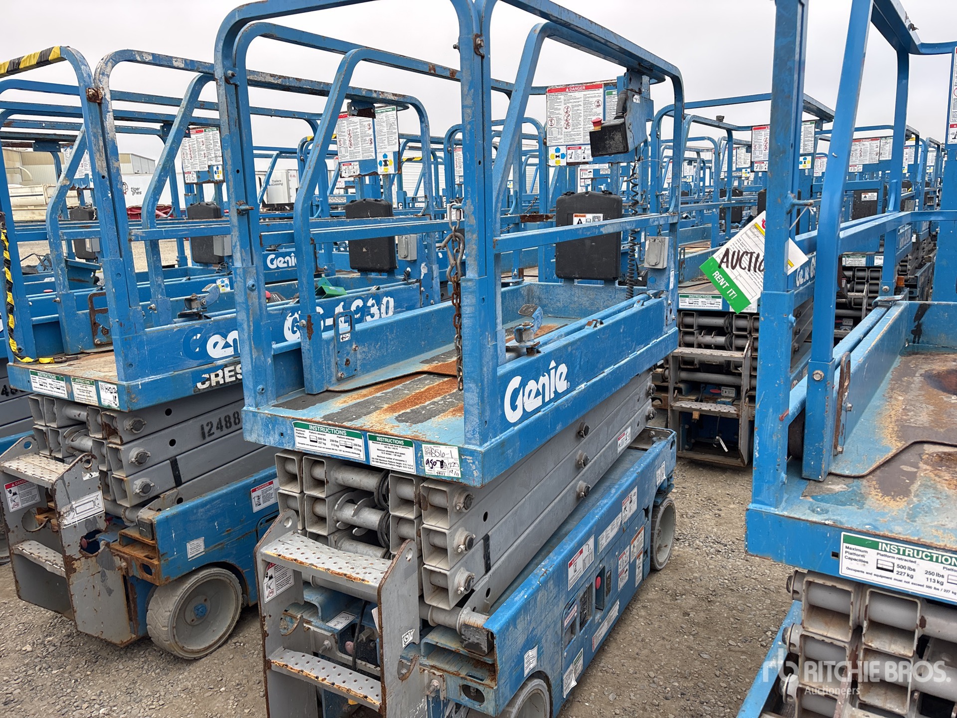 General Appearance with Featured Photo