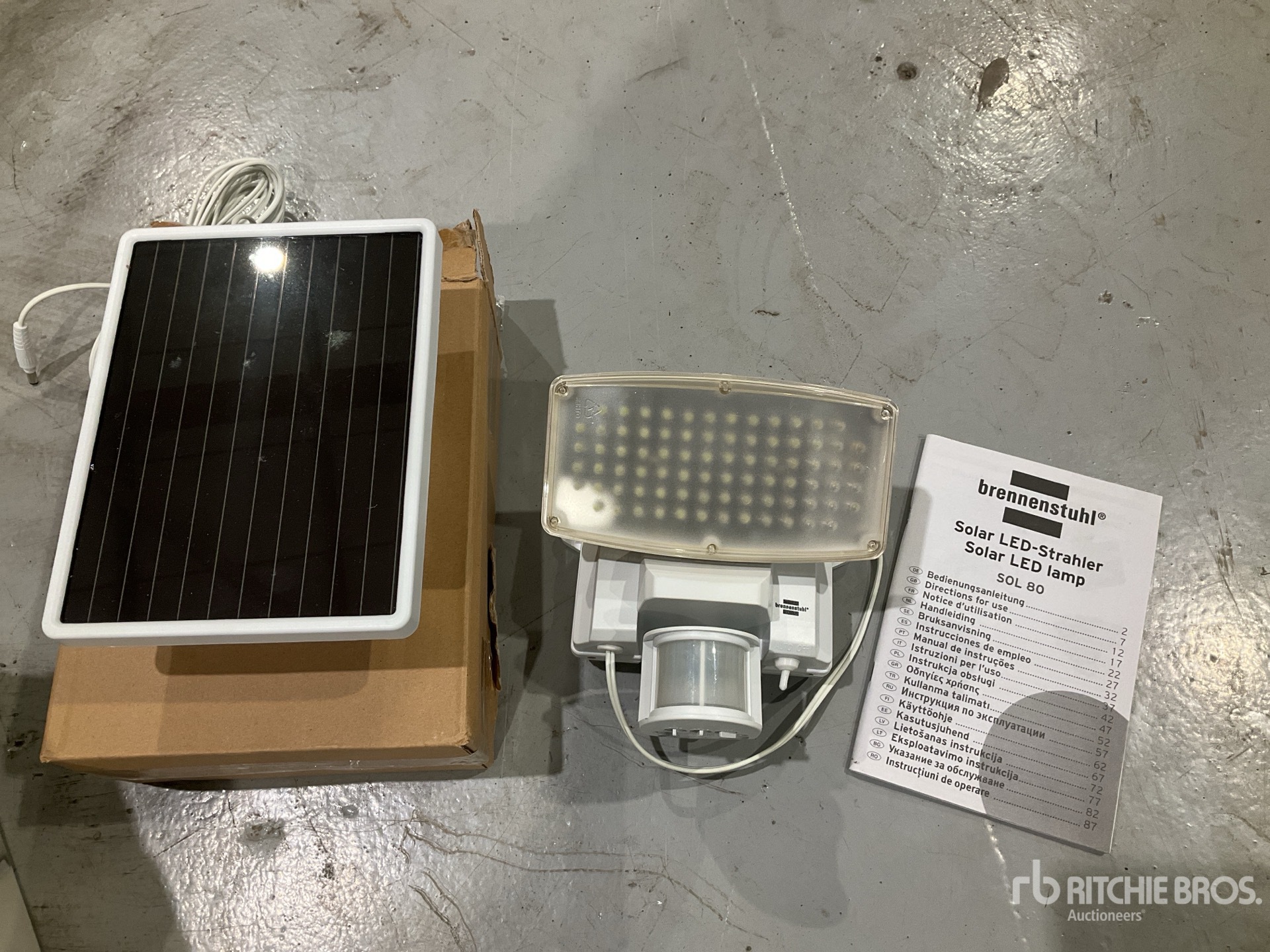 General Appearance with Picture, Left Front Corner