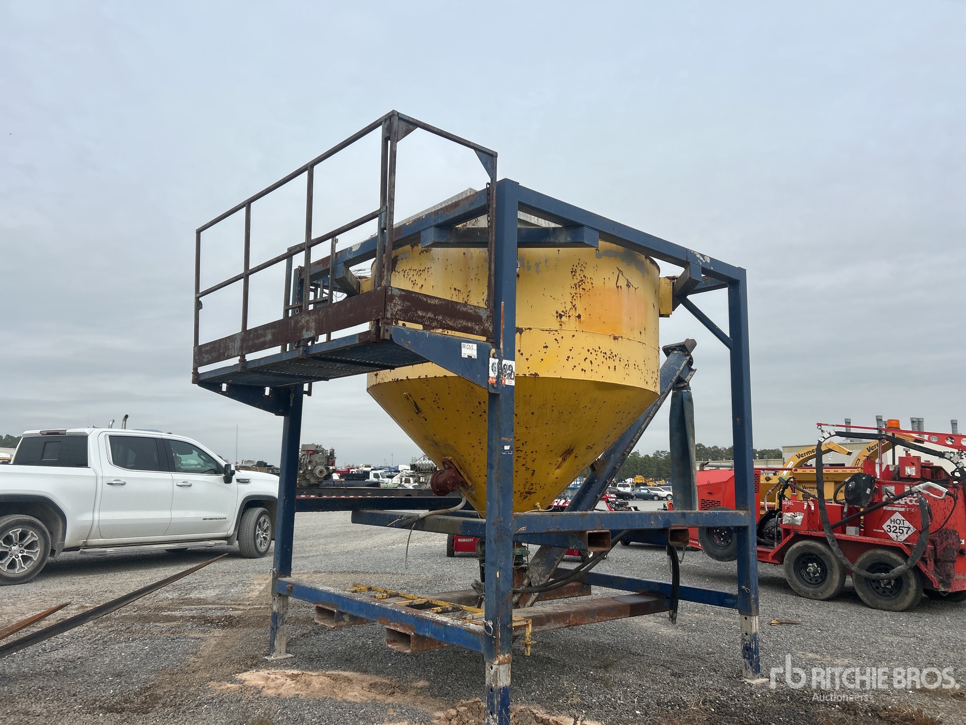 General Appearance with Imagen: esquina trasera izquierda