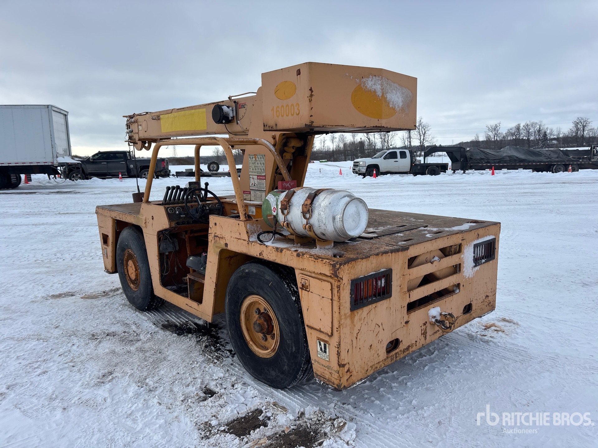 General Appearance with Picture, Left Rear Corner