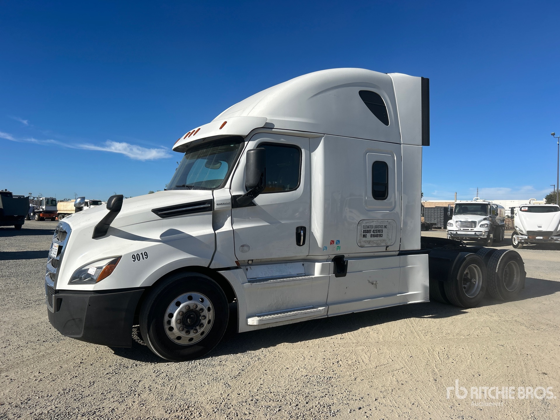 General Appearance with Featured Photo