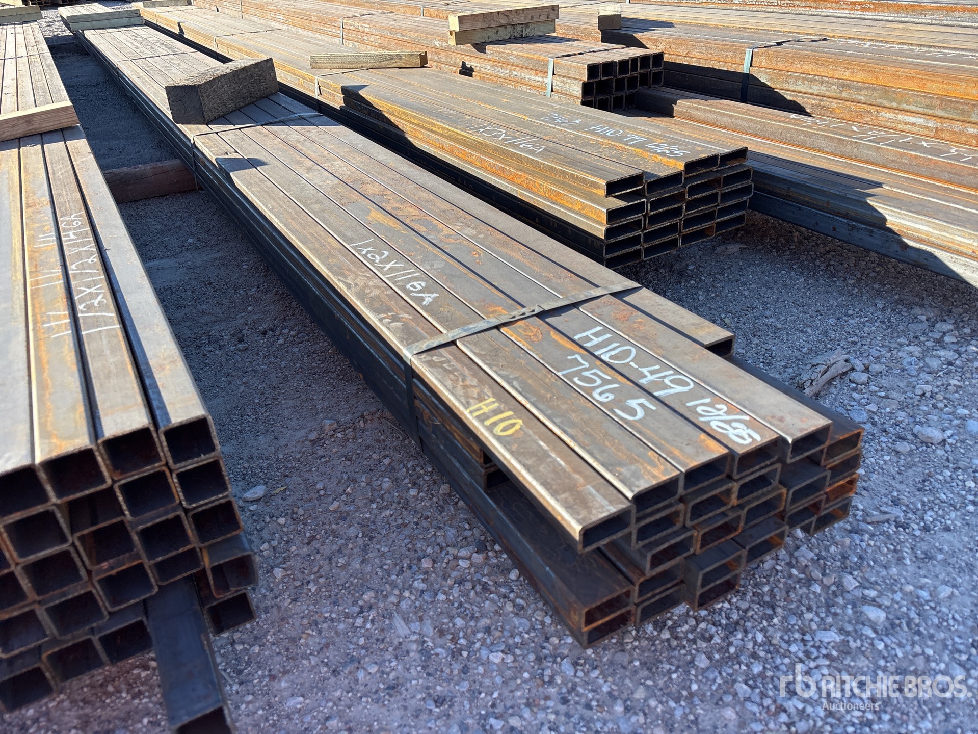 Aspect général with Image, coin avant gauche