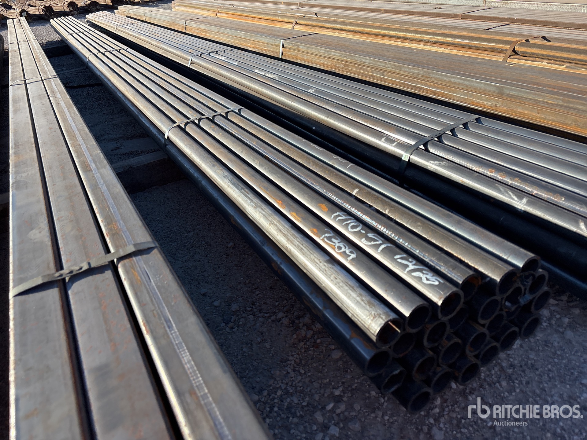 Aspect général with Image, coin avant gauche