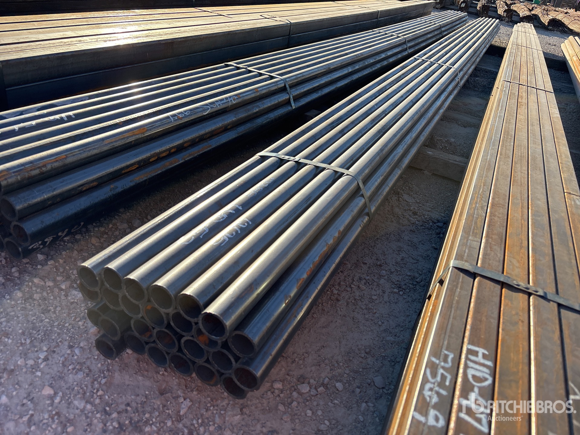 Aspect général with Image, coin arrière gauche