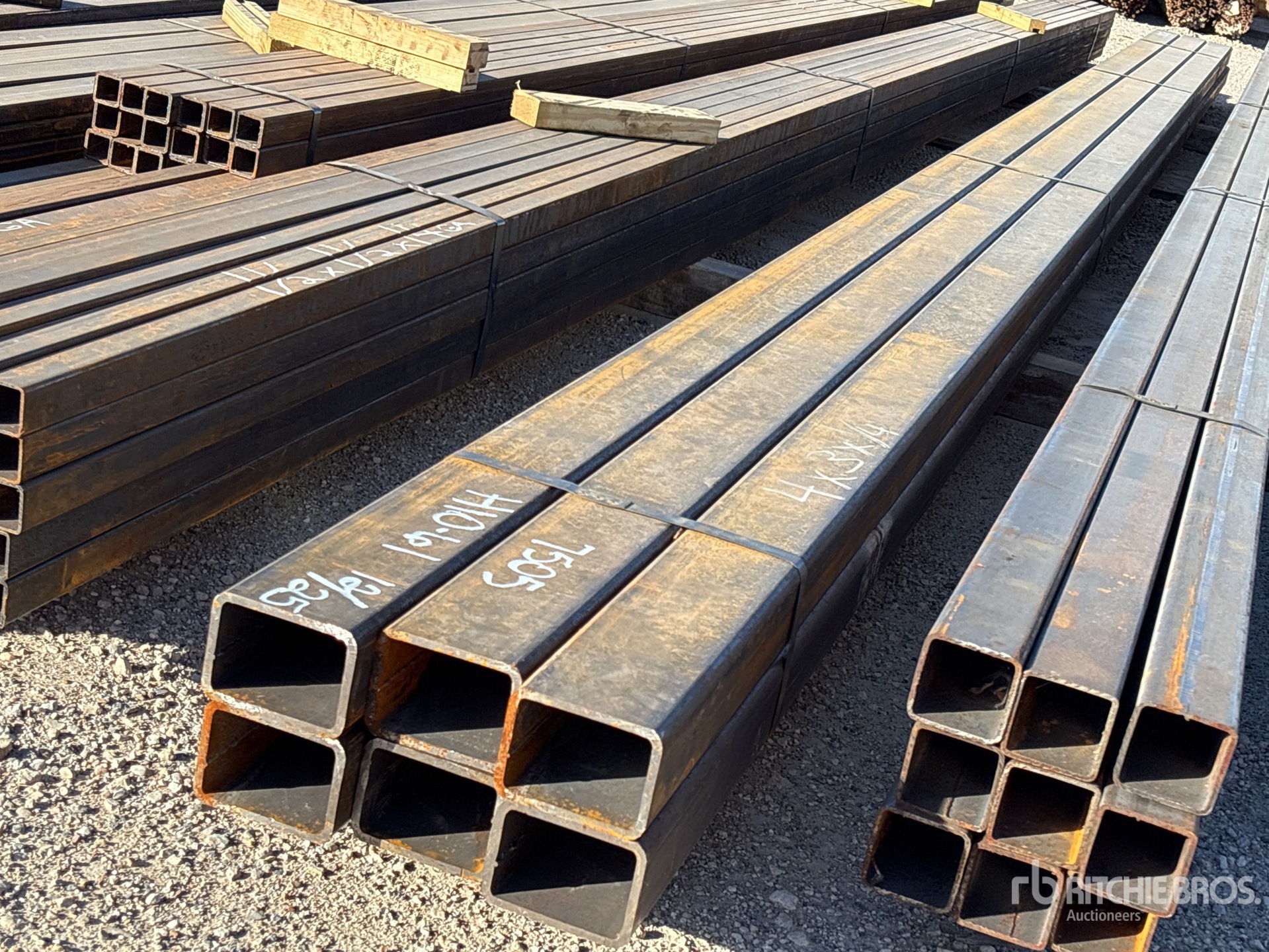 Aspect général with Image, coin arrière gauche