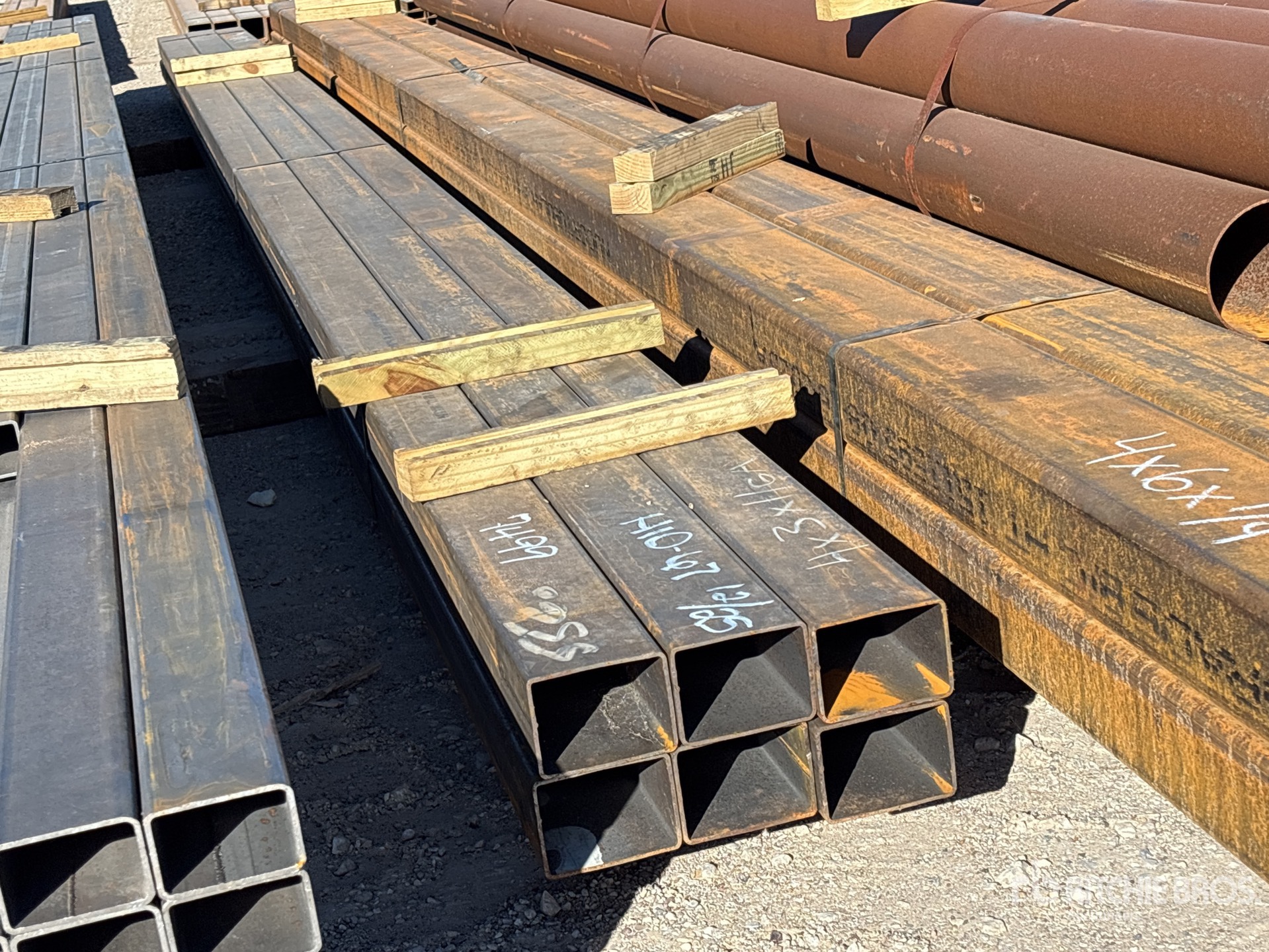 Aspect général with Image, coin avant gauche