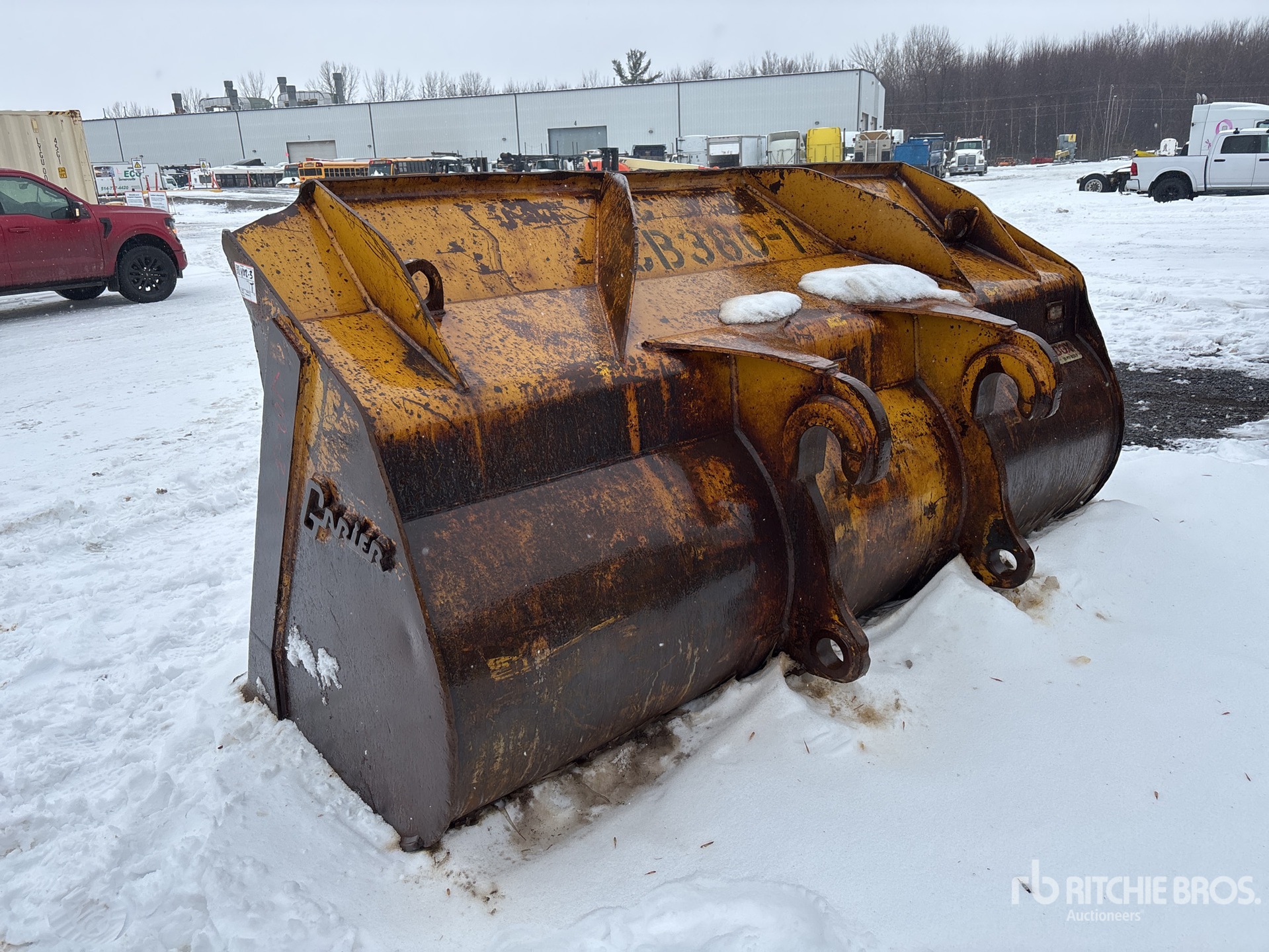 Aspect général with Image, coin arrière gauche