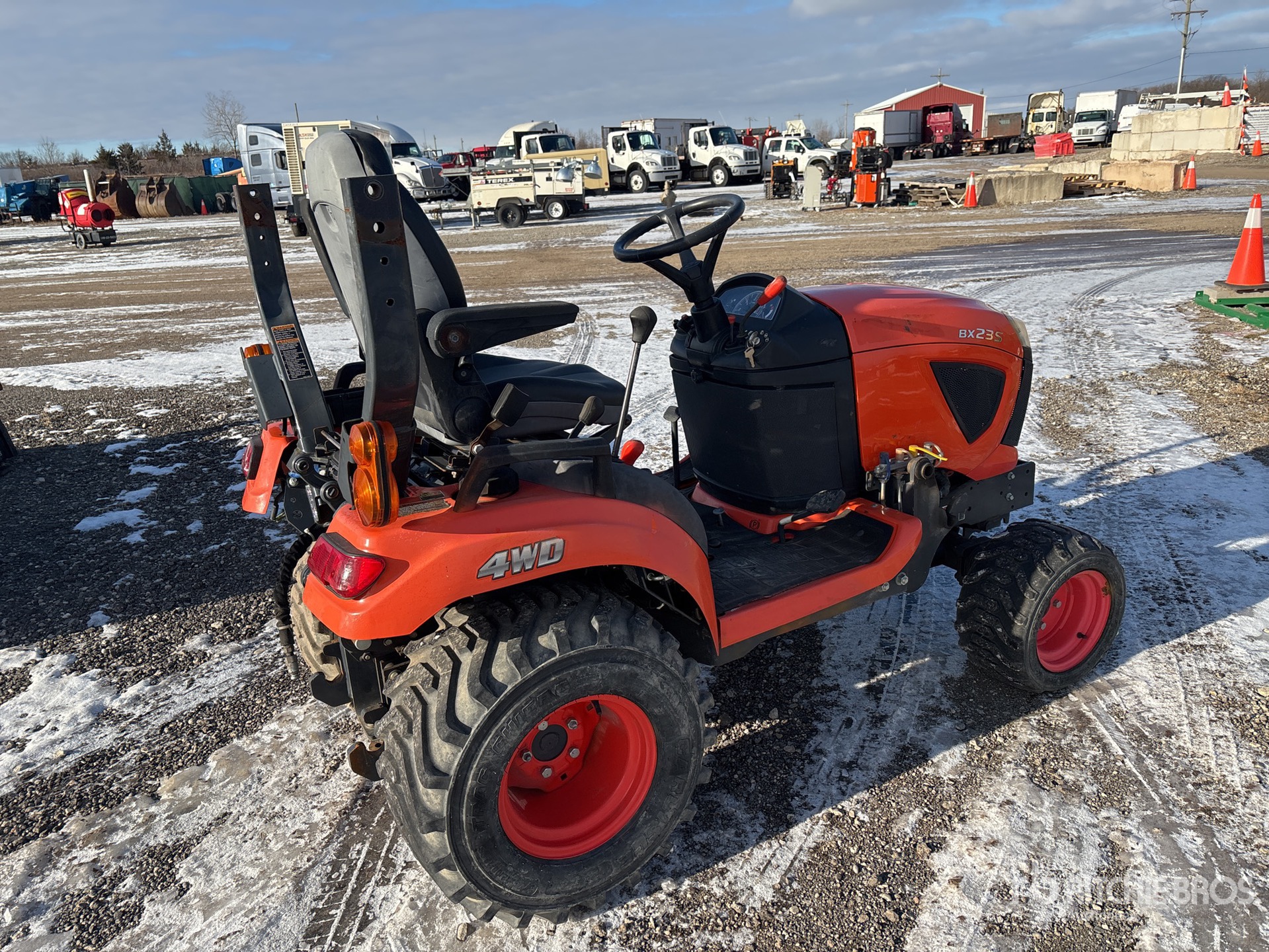 Aspect général with Image, coin arrière droit
