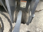 Chassis with Quick Coupler to Arms Pins