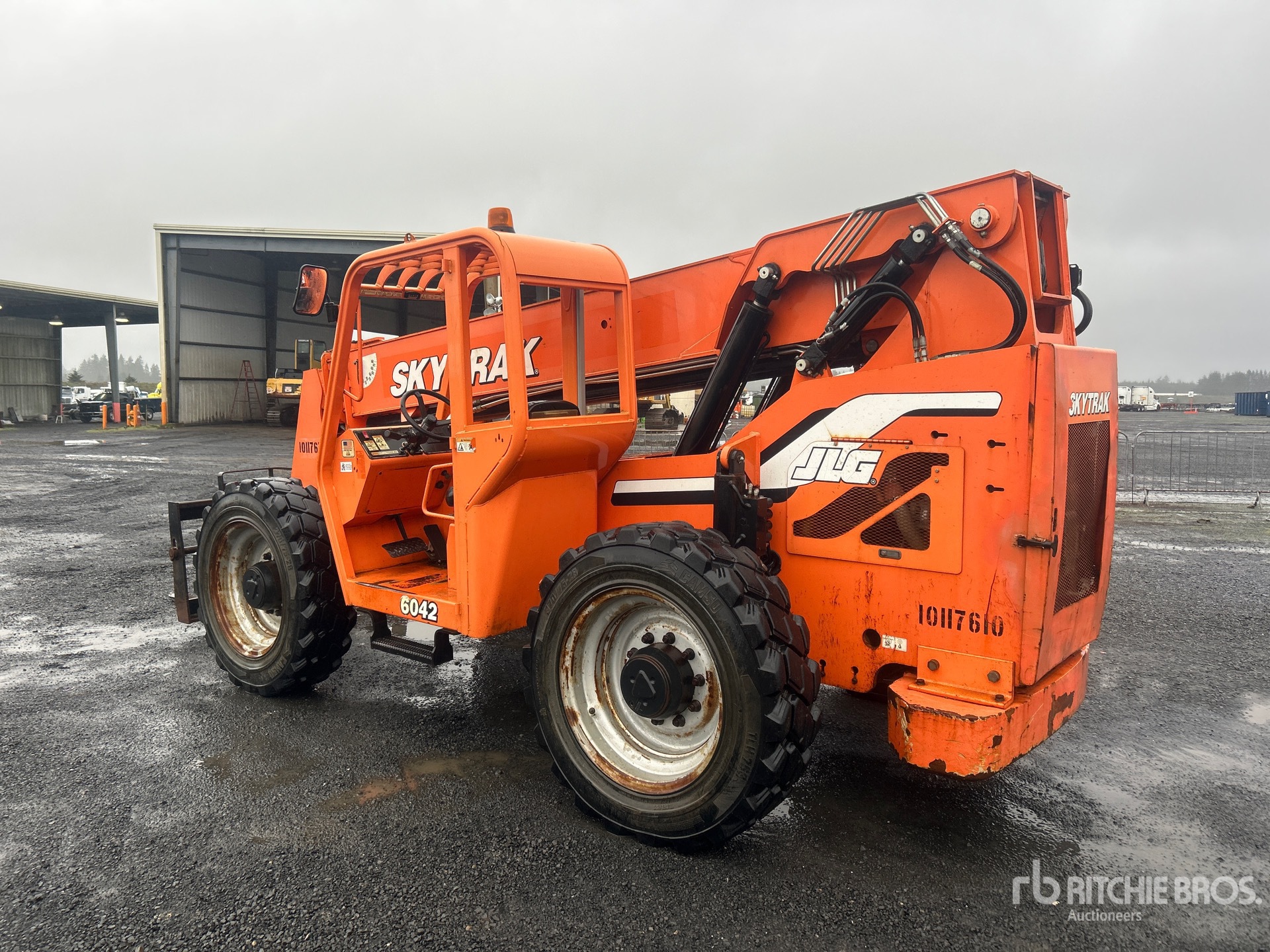 General Appearance with Picture, Left Rear Corner