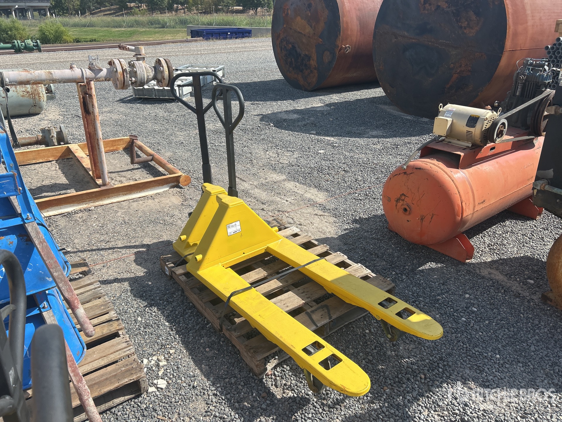 General Appearance with Imagen: esquina delantera derecha