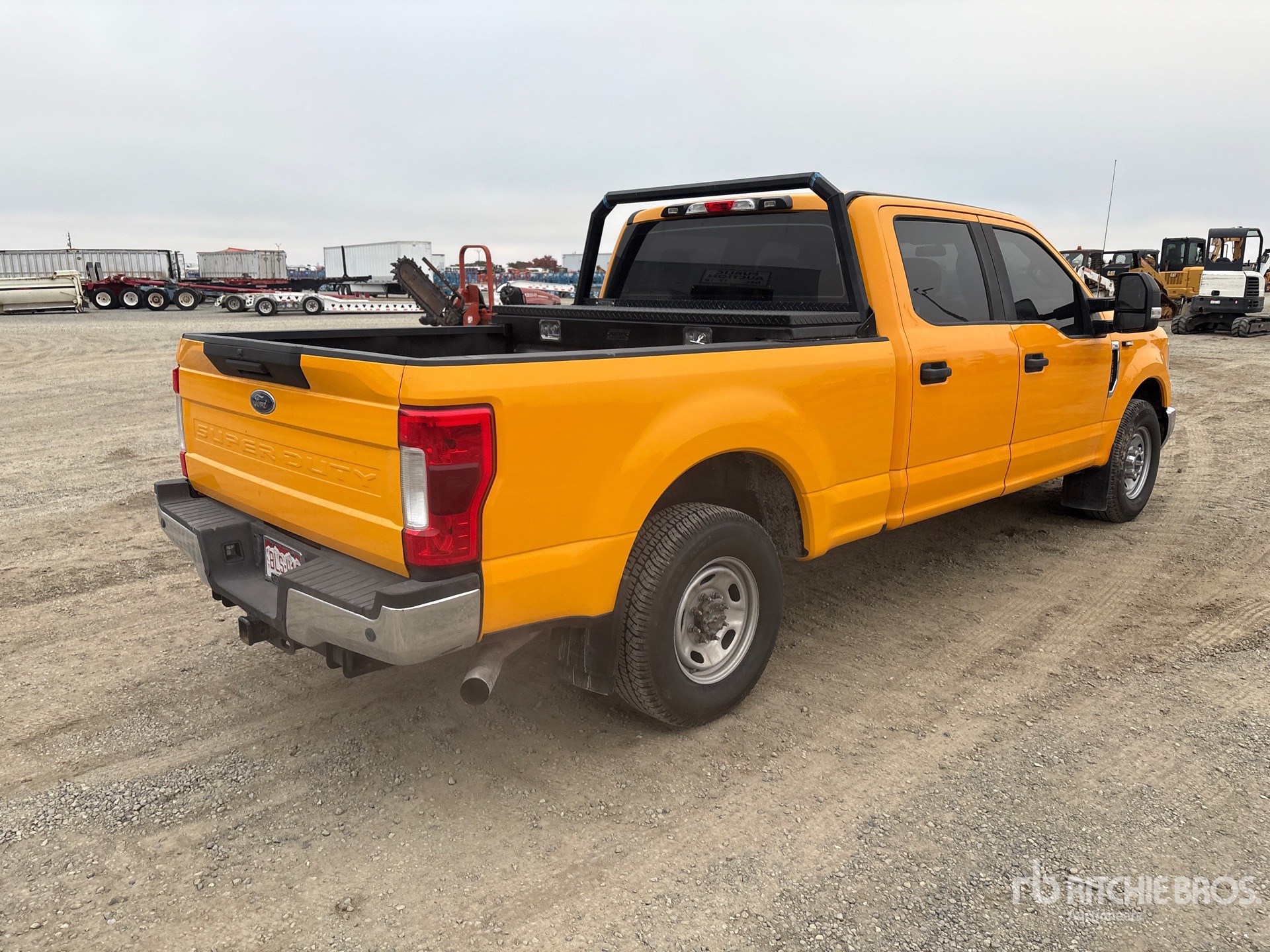 Aspect général with Image, coin arrière droit