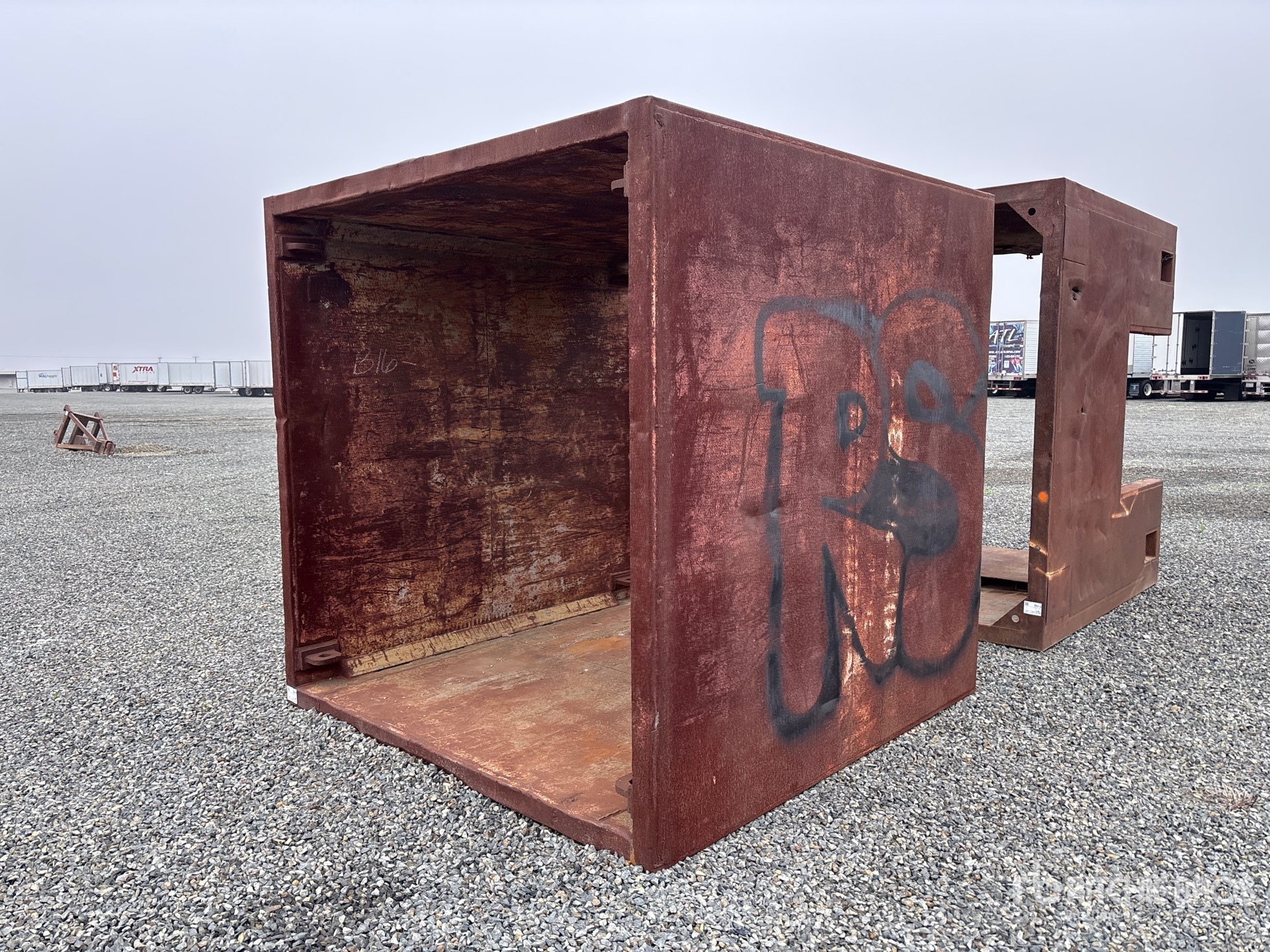 Aspect général with Image, coin arrière gauche