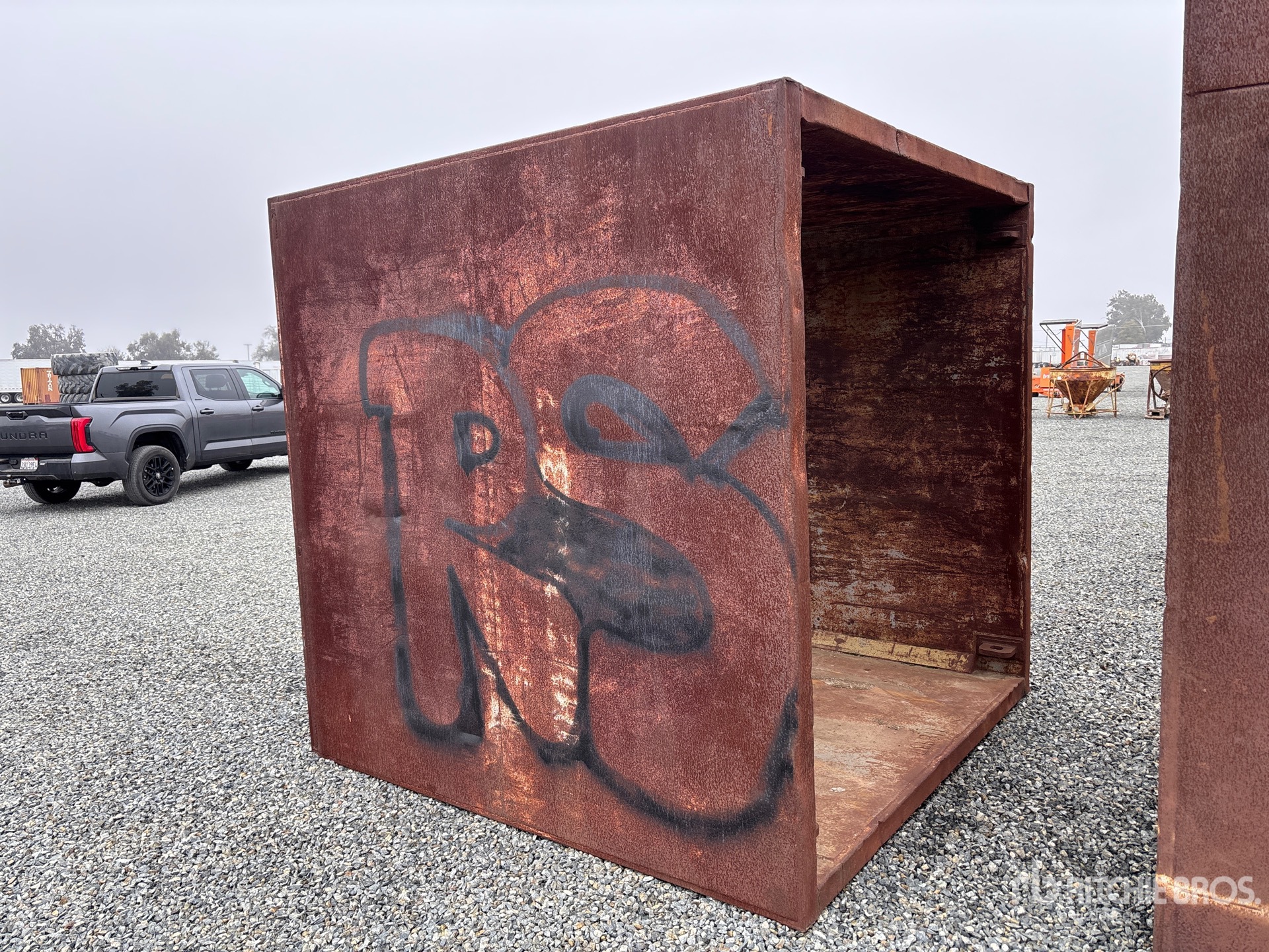 Aspect général with Image, coin arrière droit