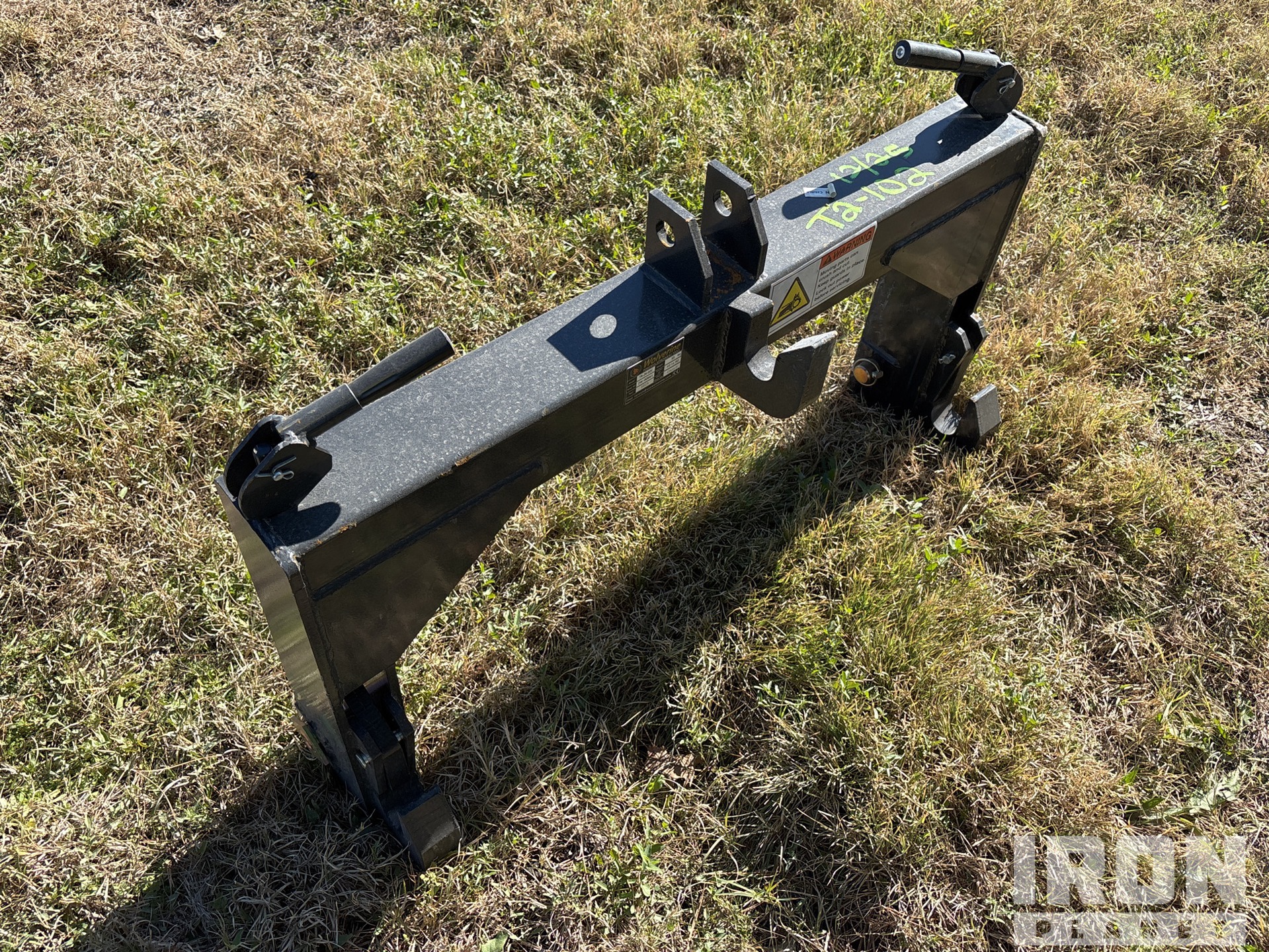 General Appearance with Picture, Right Front Corner