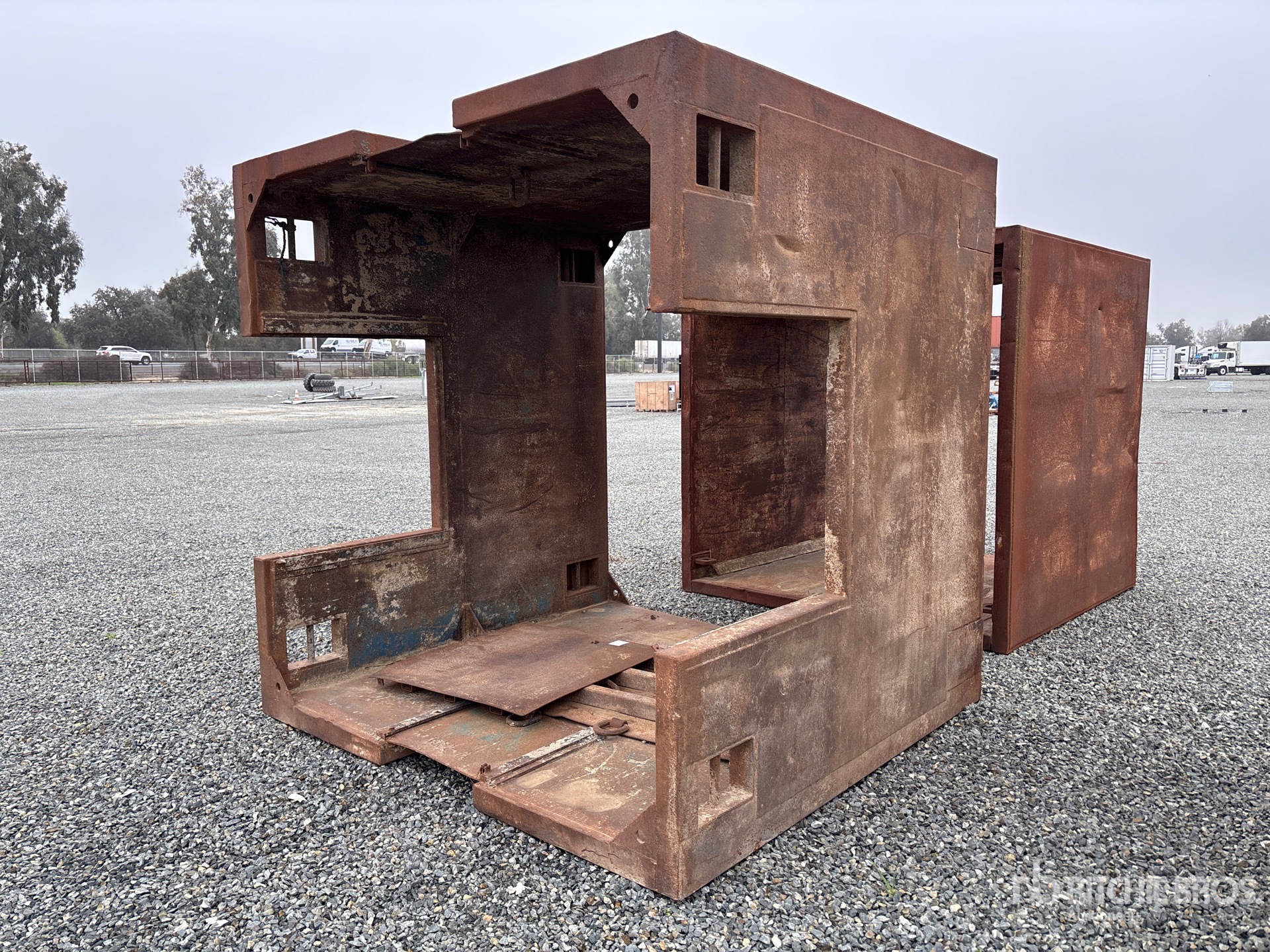 Aspect général with Image, coin arrière droit