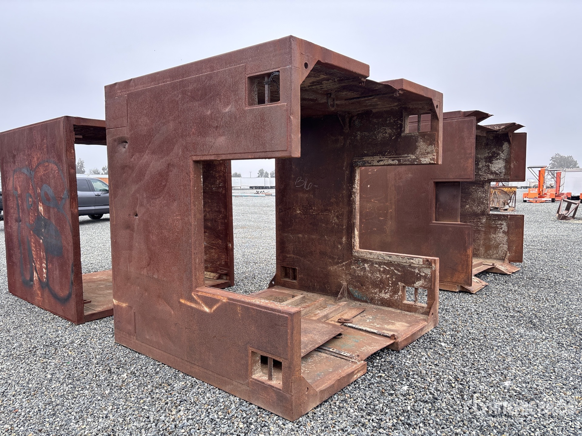 Aspect général with Image, coin arrière gauche