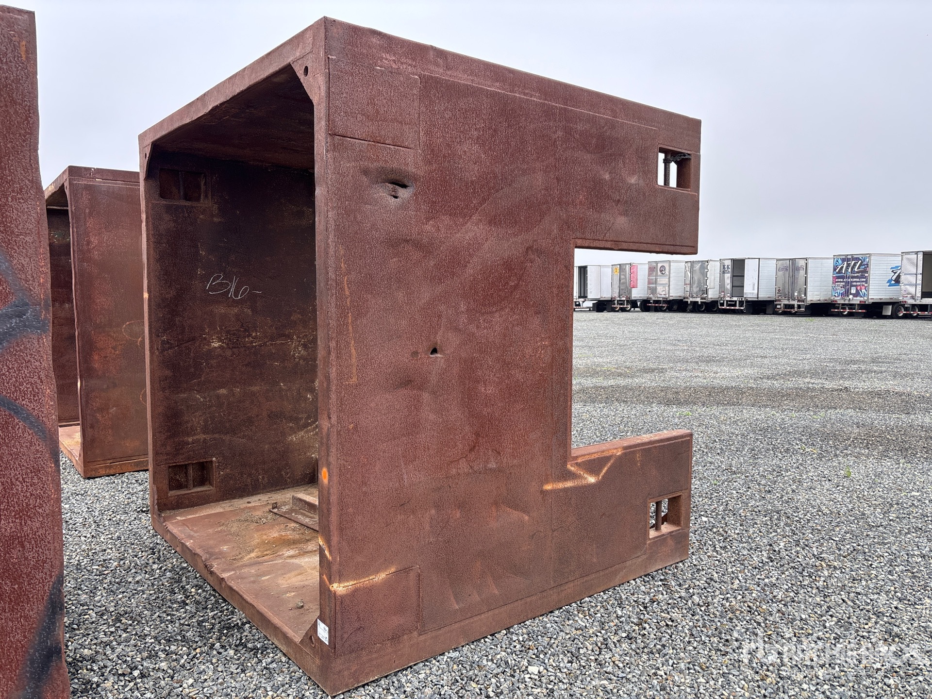 Aspect général with Image, coin avant gauche