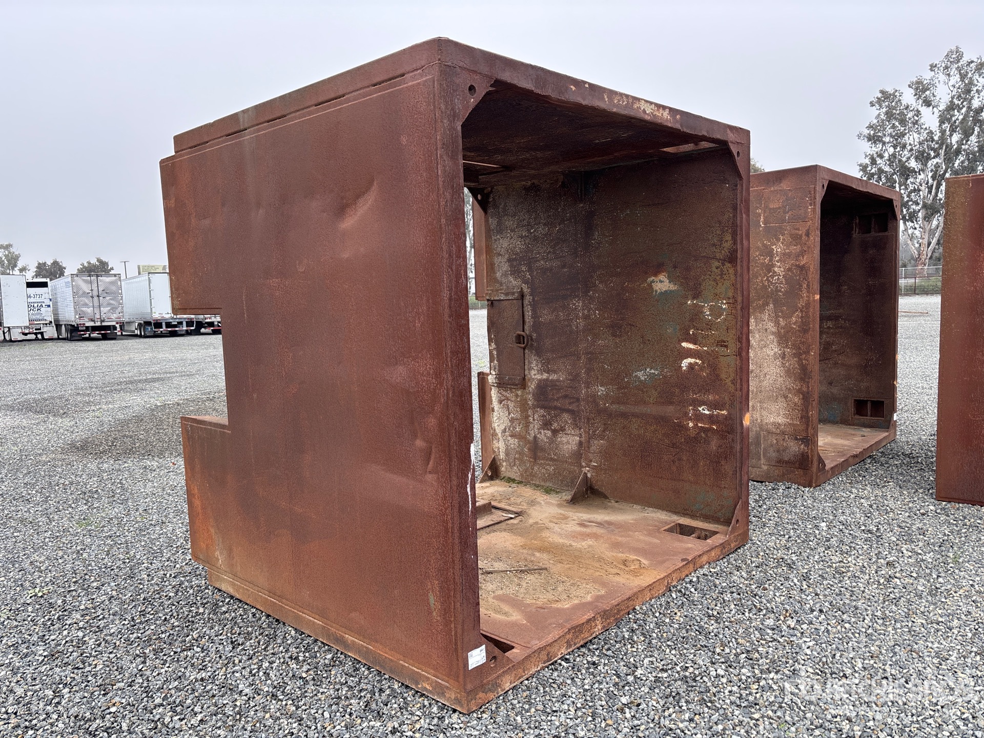 Aspect général with Image, coin arrière gauche