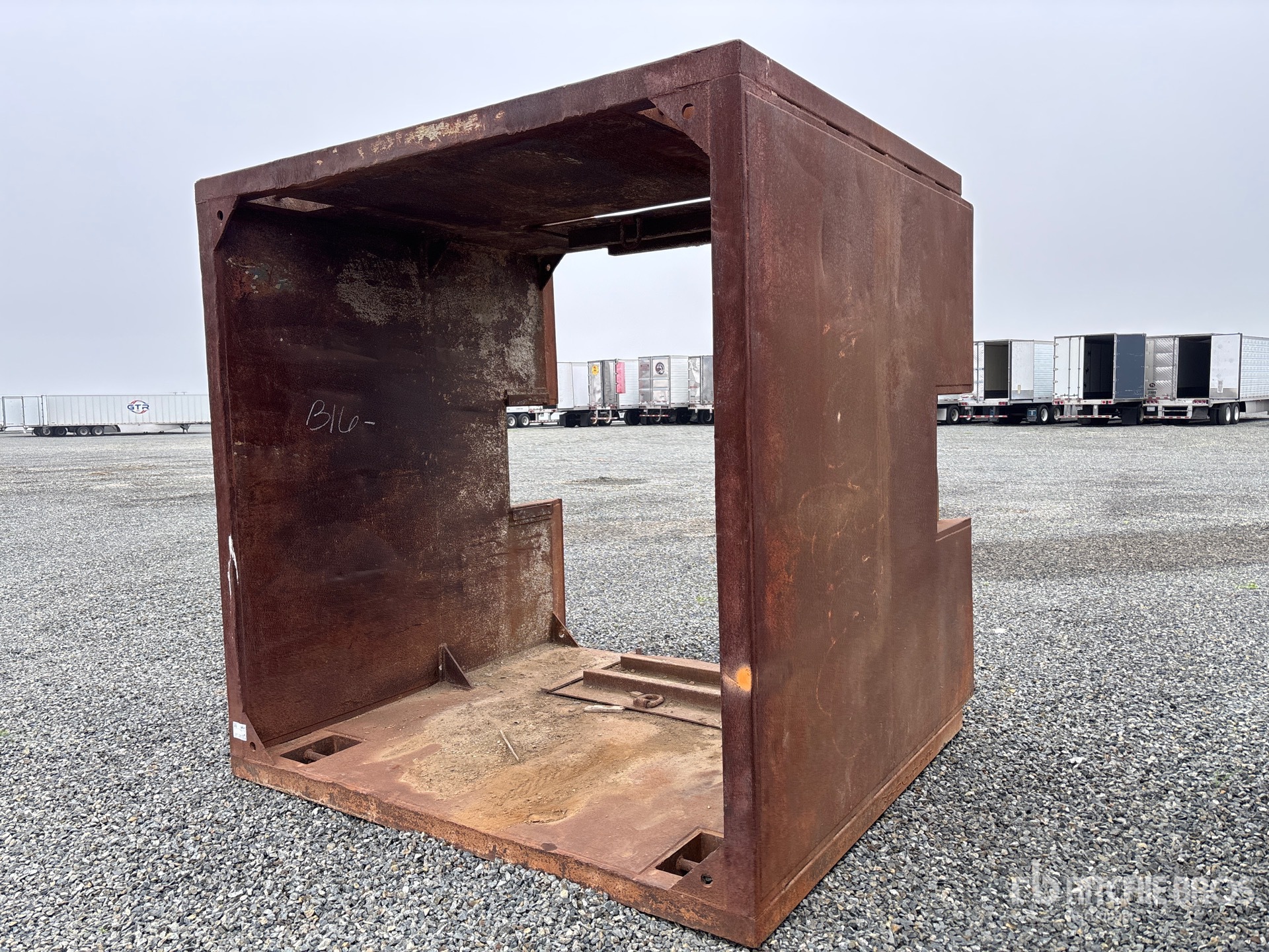 Aspect général with Image, coin arrière droit