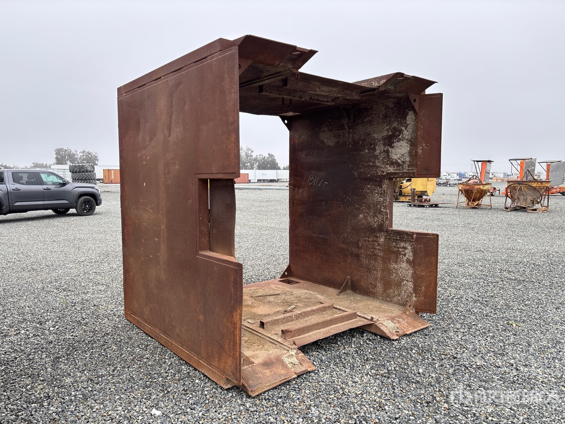 Aspect général with Image, coin avant droit