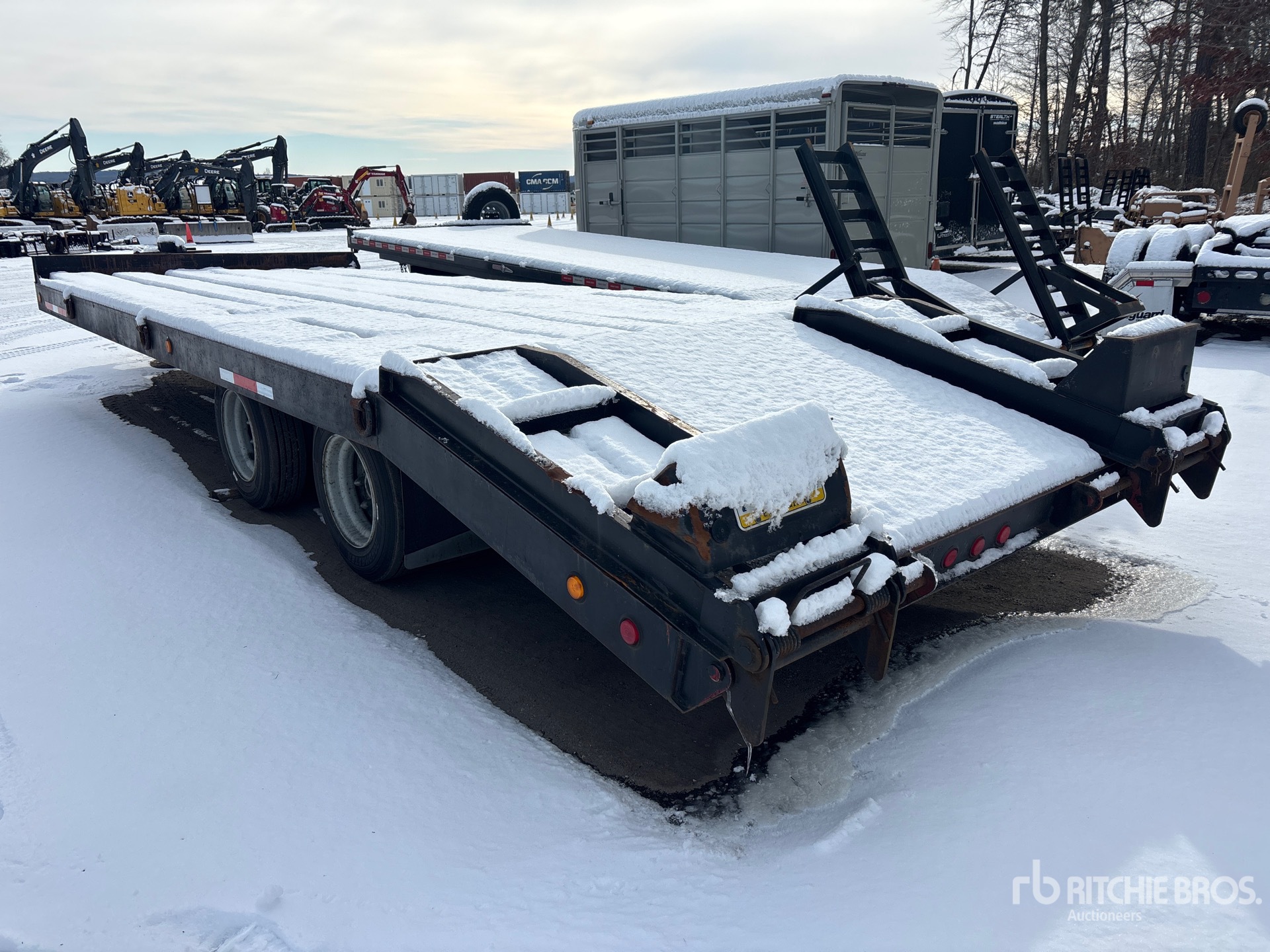 General Appearance with Bild, Ecke hinten links