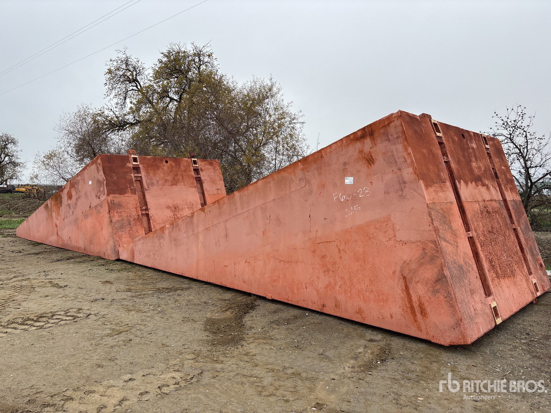 General Appearance with Imagen: esquina trasera izquierda