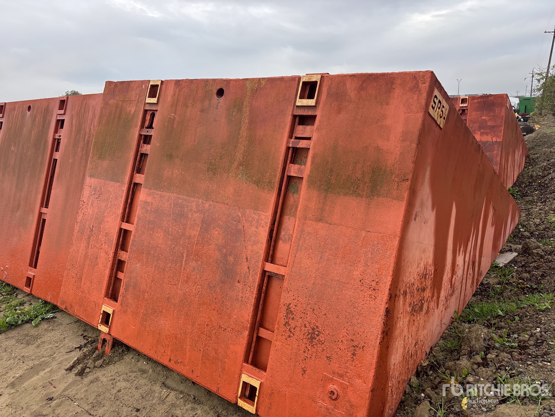 General Appearance with Image, coin arrière droit