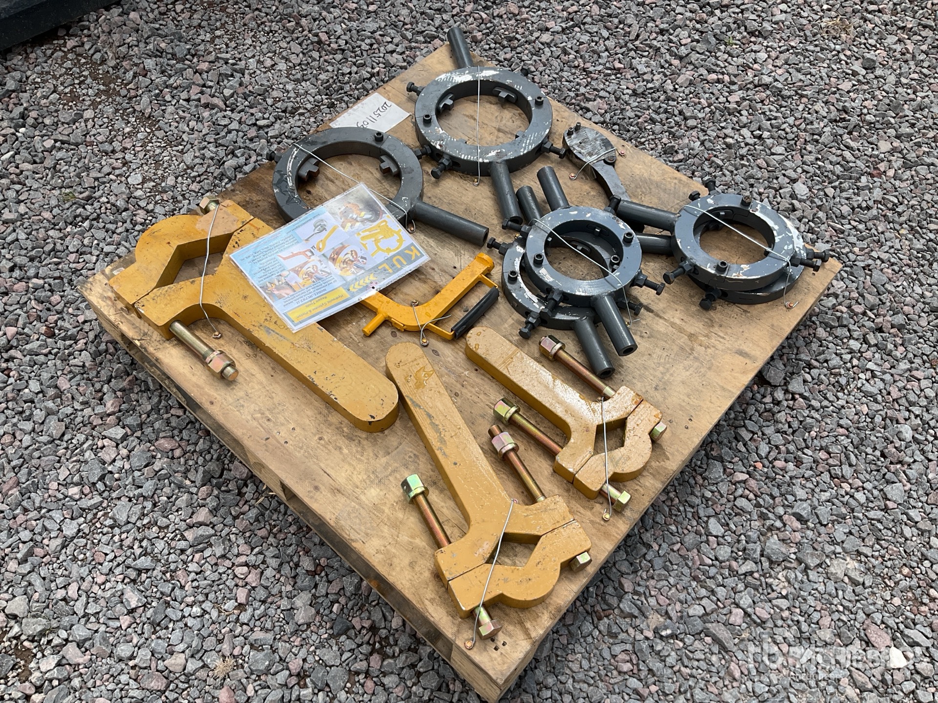 General Appearance with Bild, Ecke hinten rechts