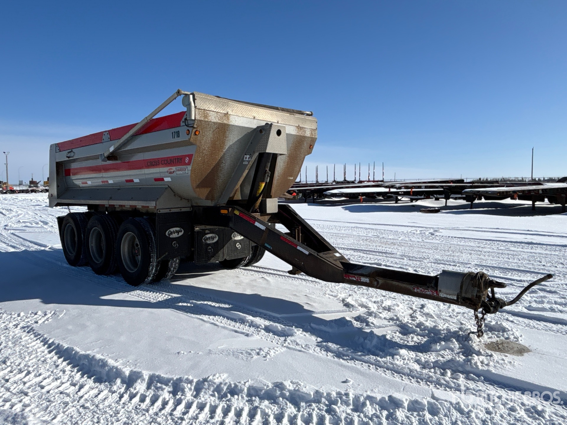 General Appearance with Bild, Ecke vorne rechts