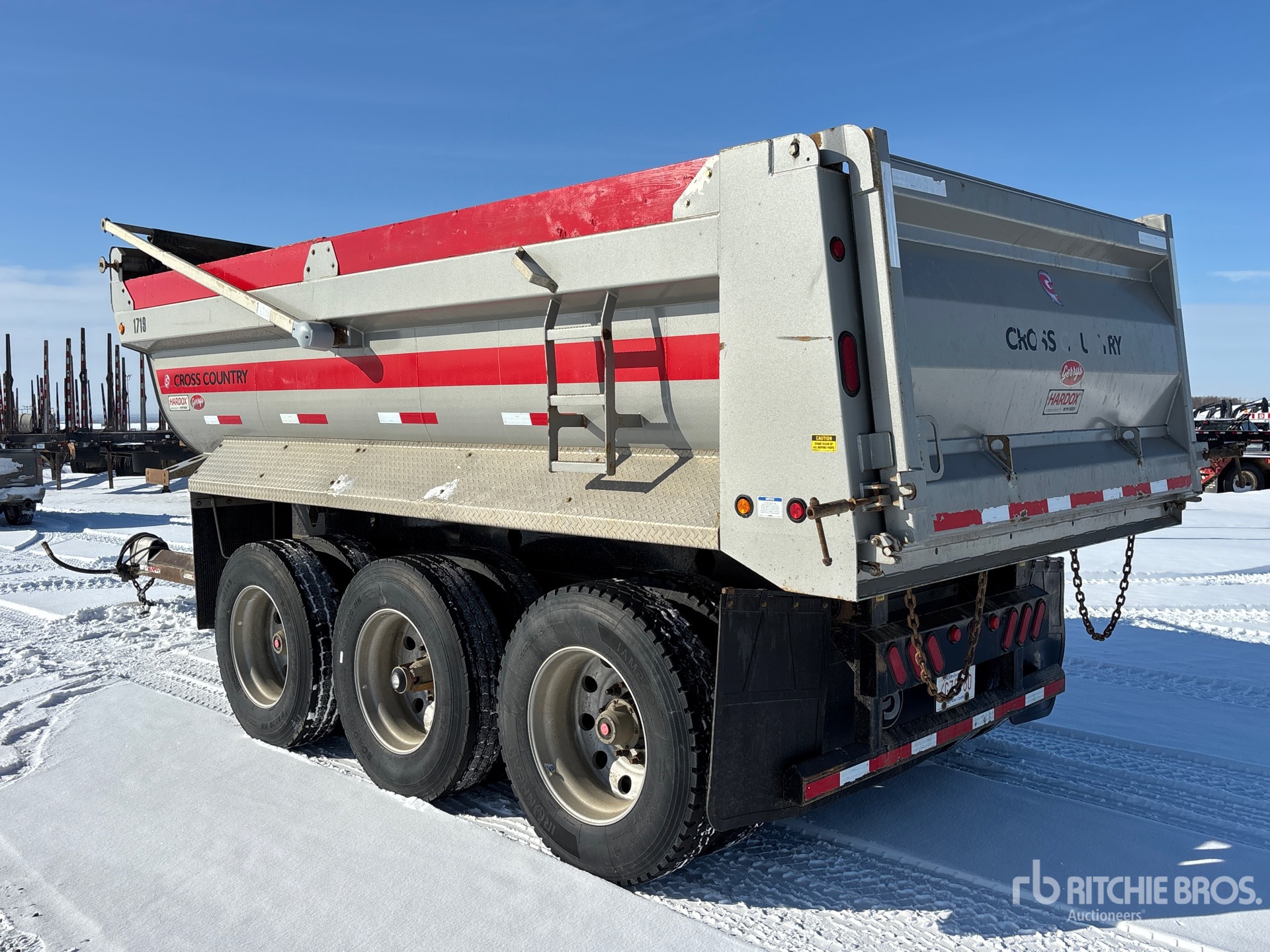 General Appearance with Bild, Ecke hinten links