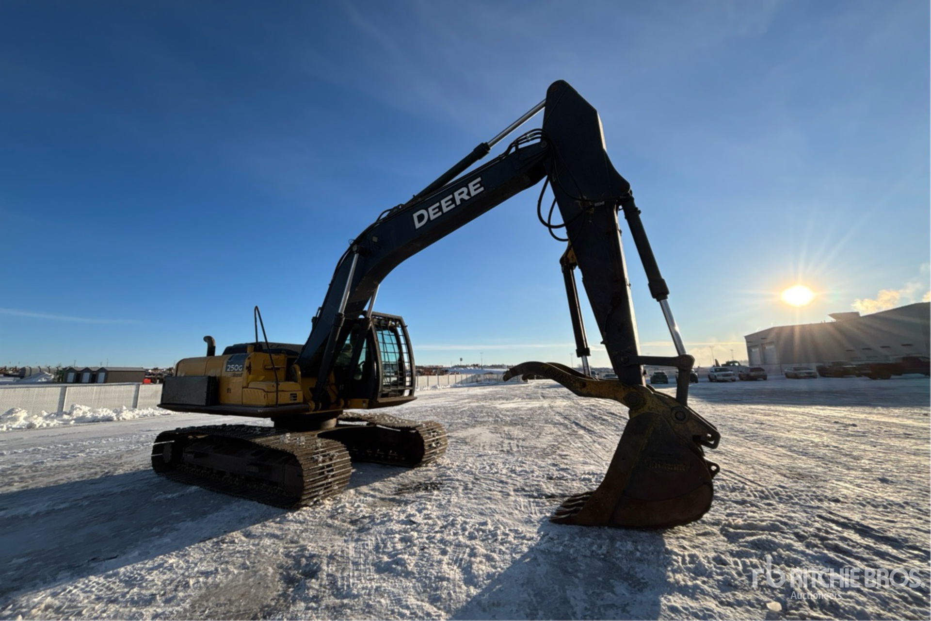 2014 John Deere 250G LC