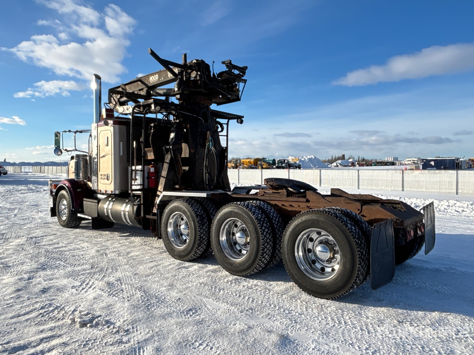 General Appearance with Bild, Ecke hinten links