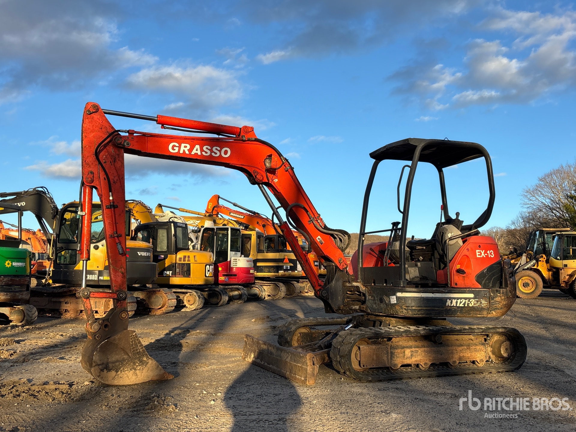 General Appearance with Featured Photo